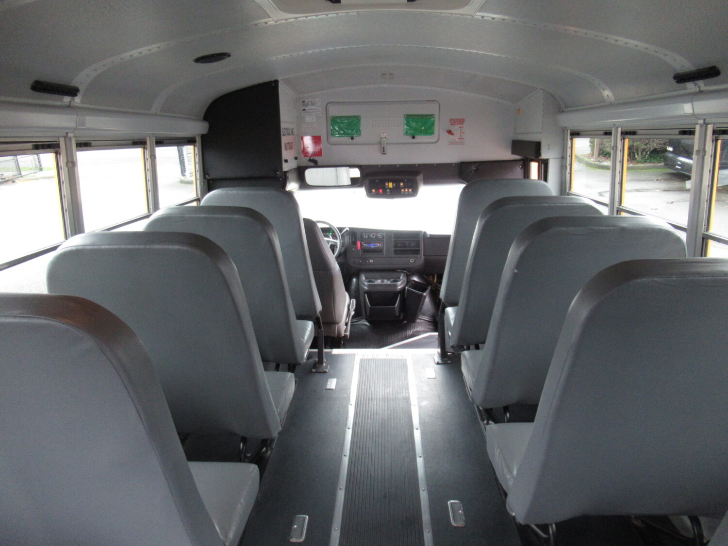 2009 GMC Thomas 14+1 ADA Type-A School Bus - B37410 - Image 8