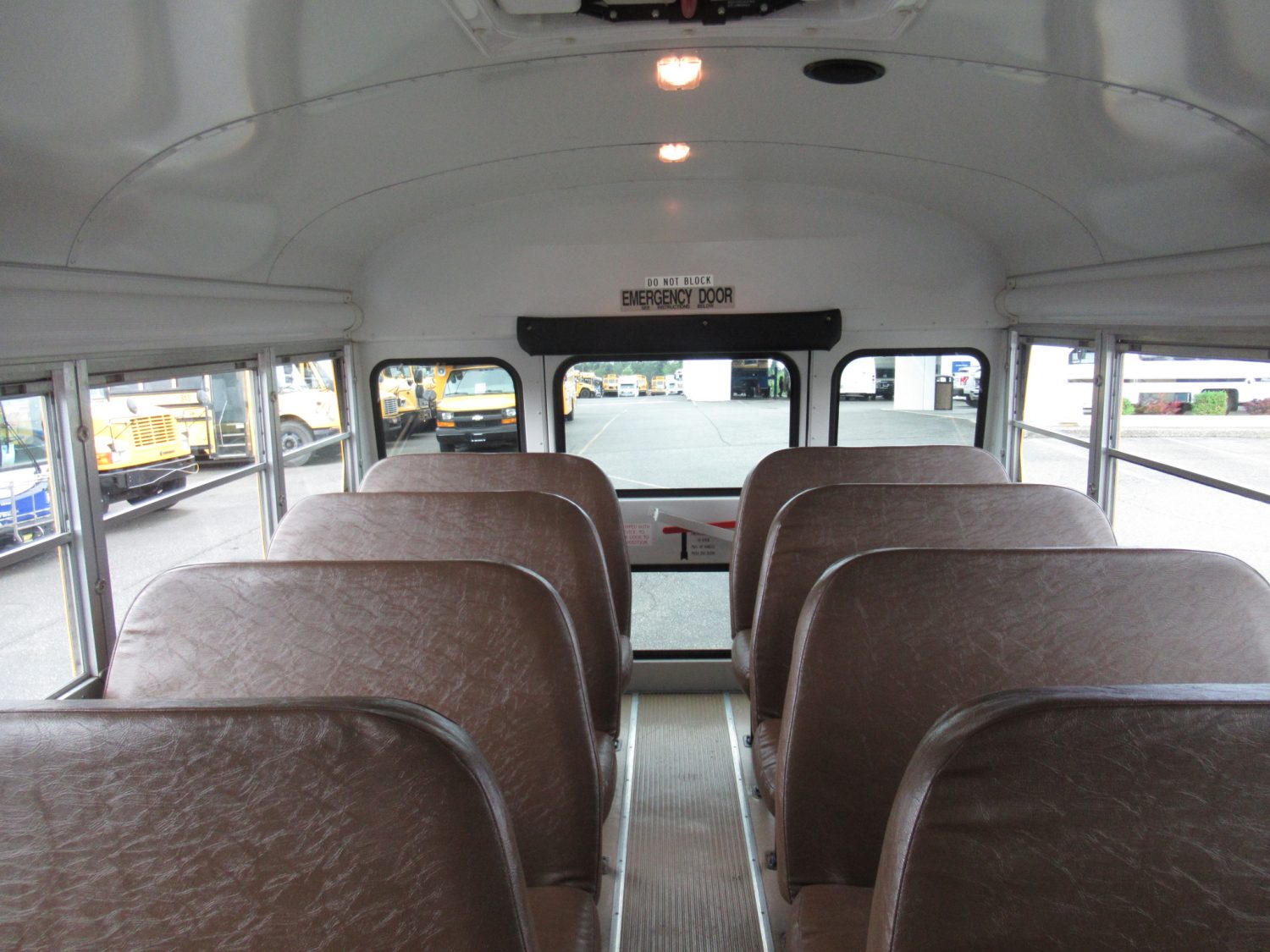 2004 International Blue Bird Conventional 72 Passenger School Bus - B73703 - Image 7