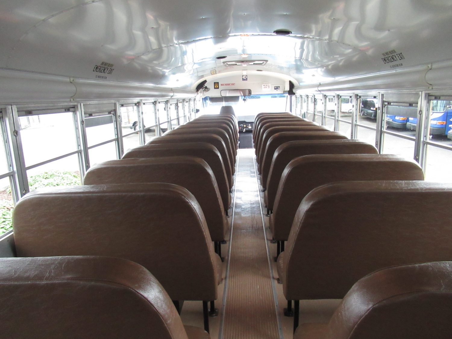 2004 International Blue Bird Conventional 72 Passenger School Bus - B73703 - Image 8