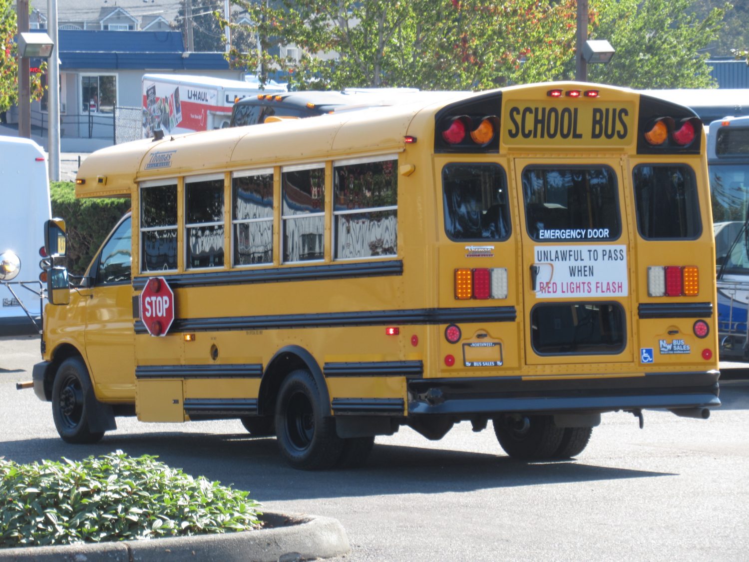 2011 Chevrolet Thomas 10+1 ADA Type-A School Bus - B64114 - Image 4