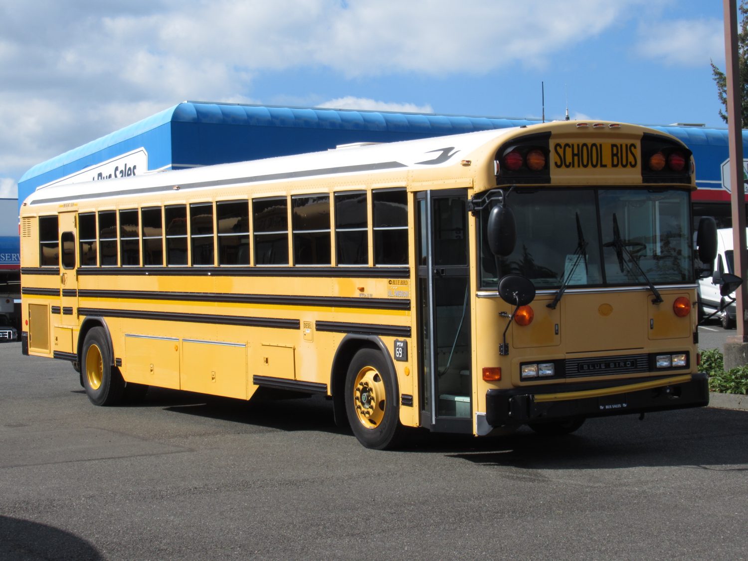 2007 Blue Bird All American 72 Passenger School Bus - B38877