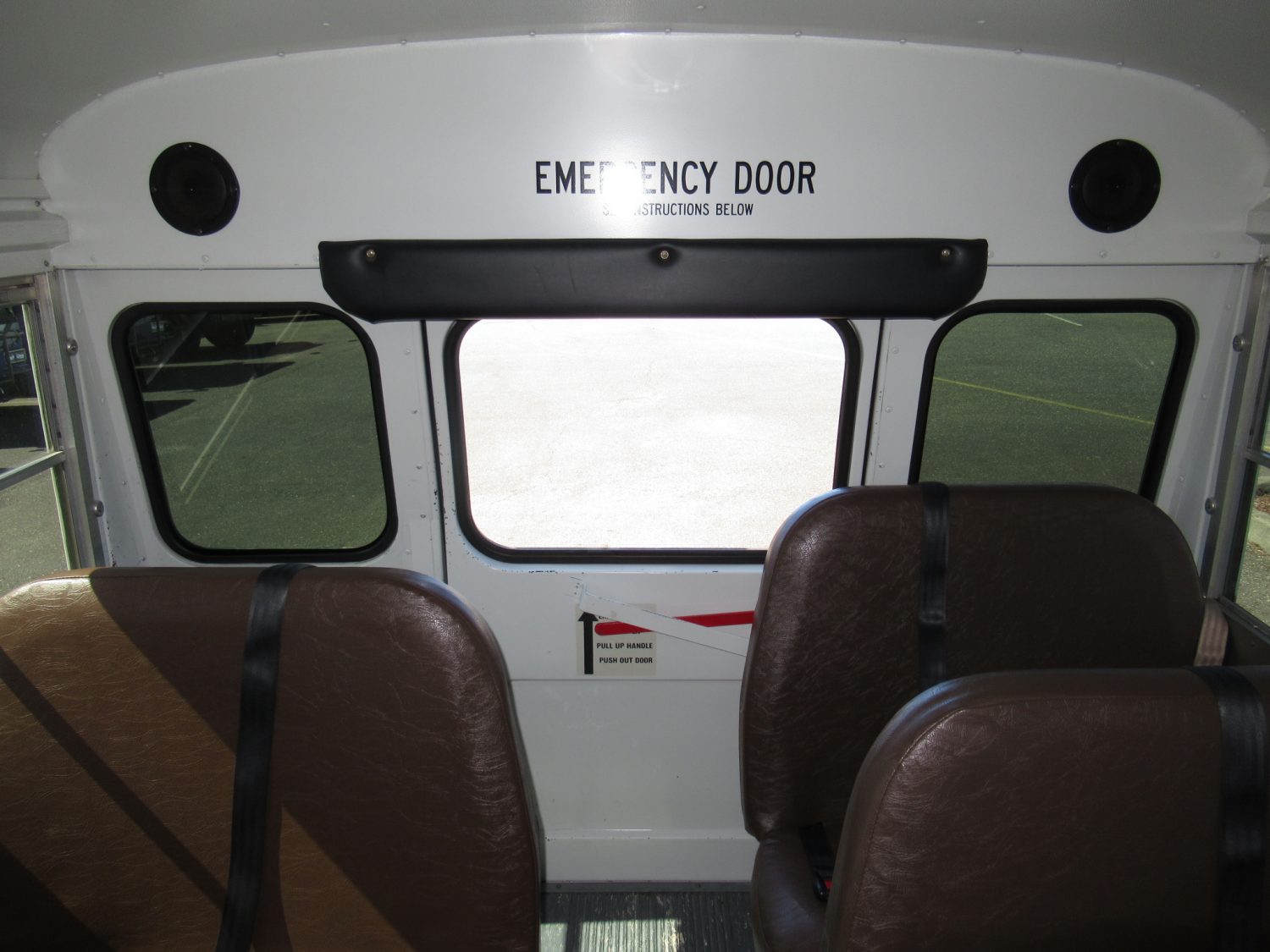 2002 Chevrolet Blue Bird Micro Bird 14 Passenger School Bus - B29703 - Image 7