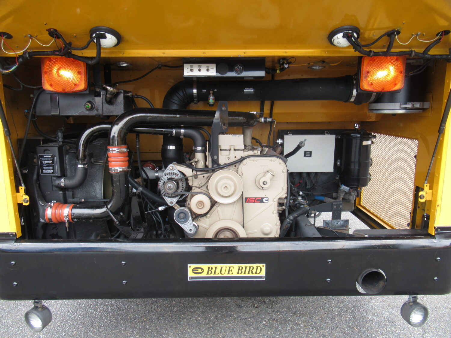 2004 Blue Bird All American 84 Passenger School Bus - B16037 - Image 11