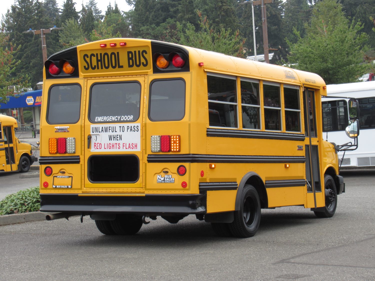 2013 Chevrolet Thomas 23 Passenger Type-A School Bus - B06111 - Image 3