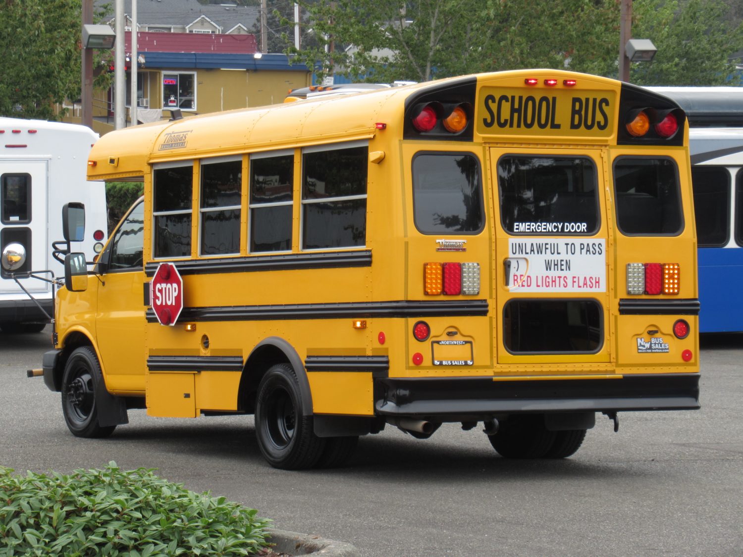 2013 Chevrolet Thomas 23 Passenger Type-A School Bus - B06111 - Image 4