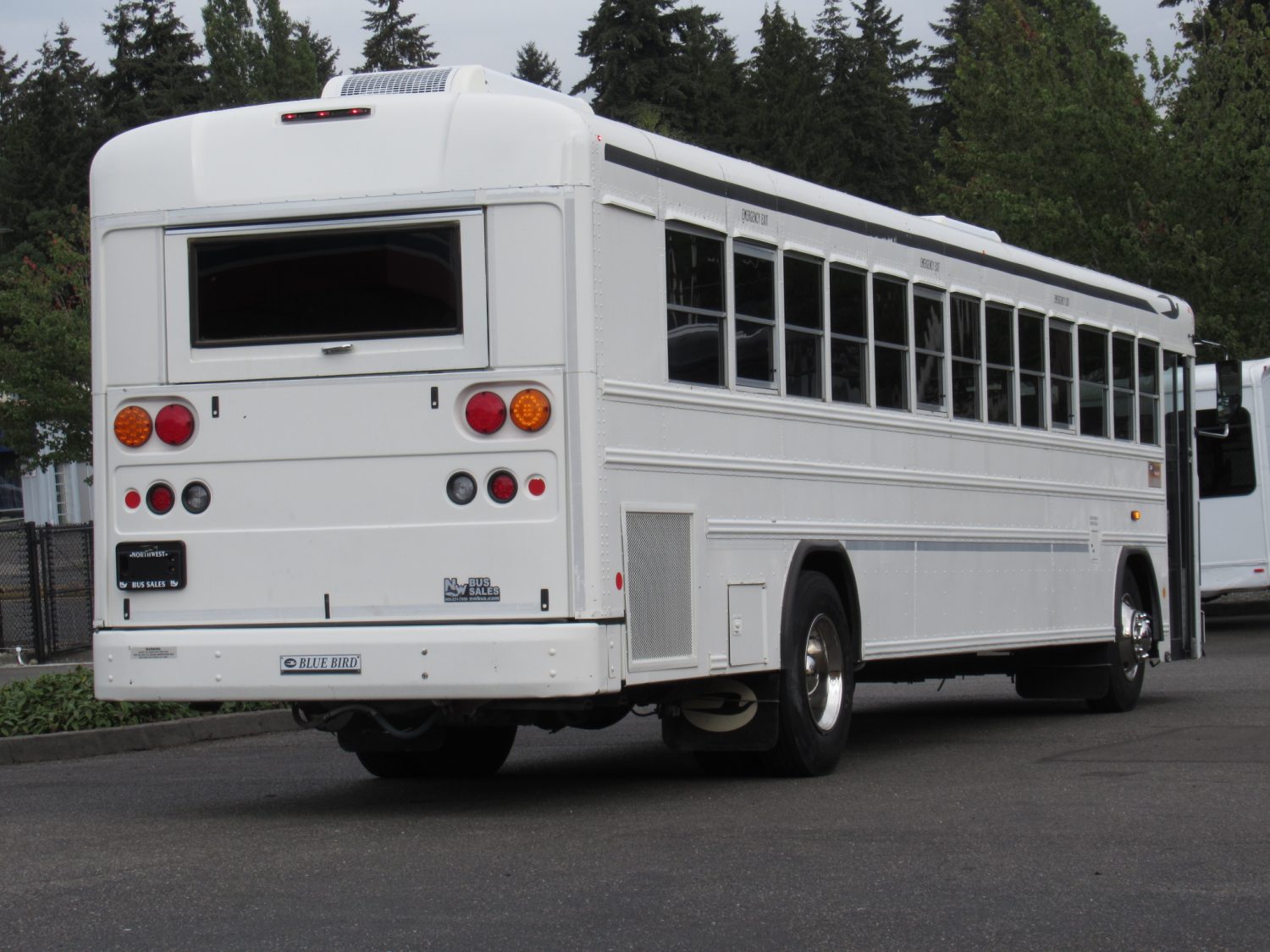 2010 Blue Bird All American 44 Passenger Commercial Bus - B73306 - Image 3