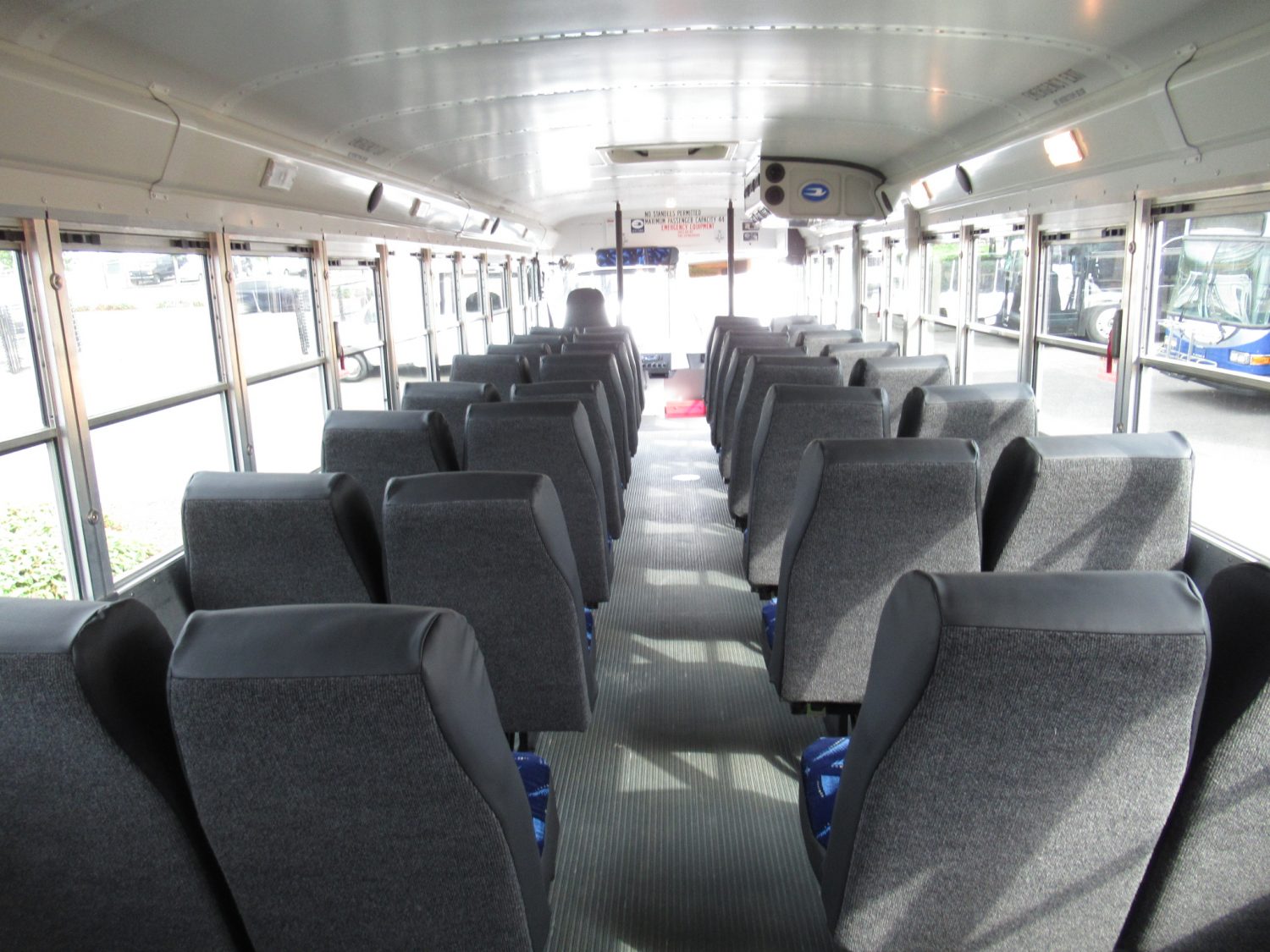 2010 Blue Bird All American 44 Passenger Commercial Bus - B73306 - Image 8