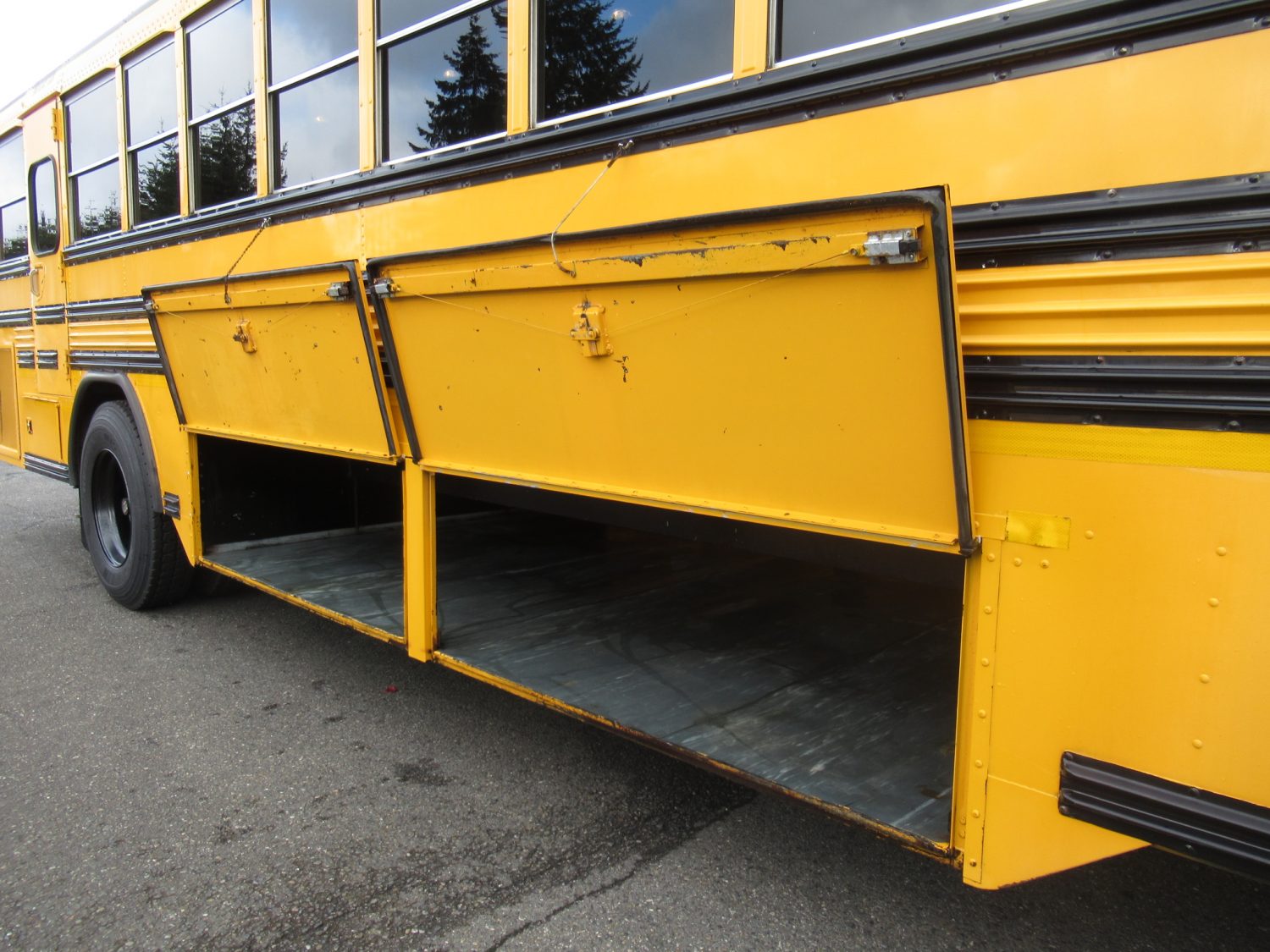 2007 Blue Bird All American 78 Passenger School Bus - B39853 - Image 10