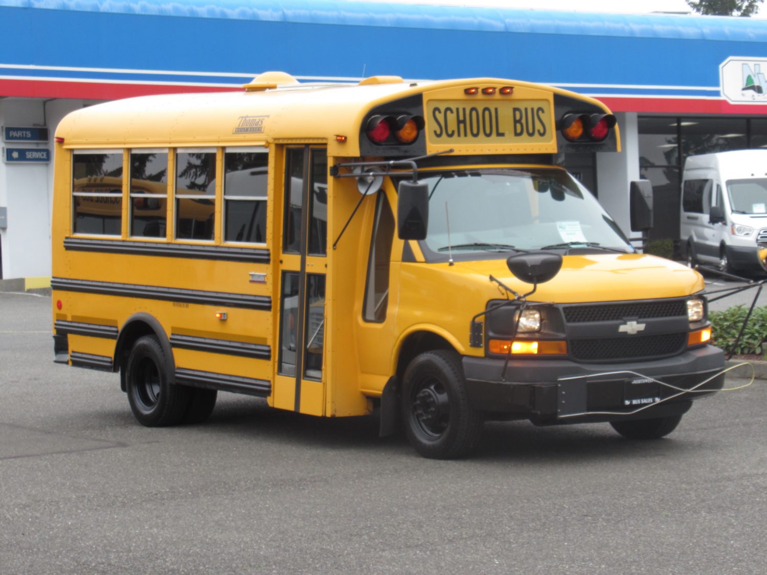 2010 Chevrolet Thomas 24 Passenger Type-A School Bus - B36535