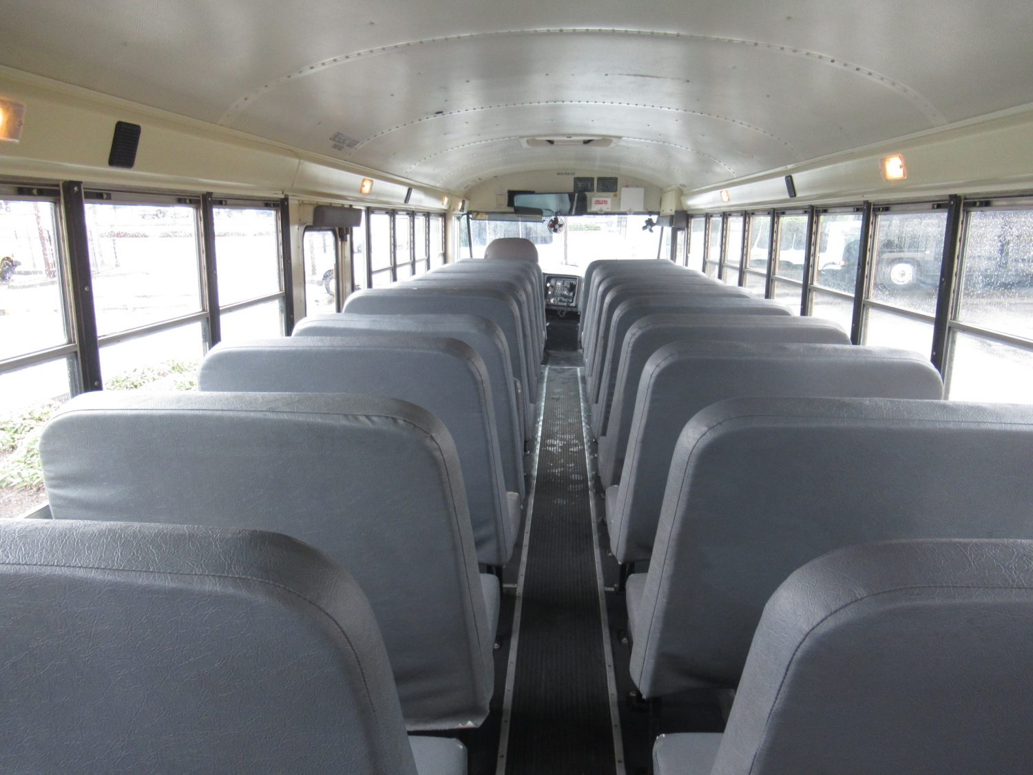 2010 IC CE-300 71 Passenger School Bus - B89343 - Image 8