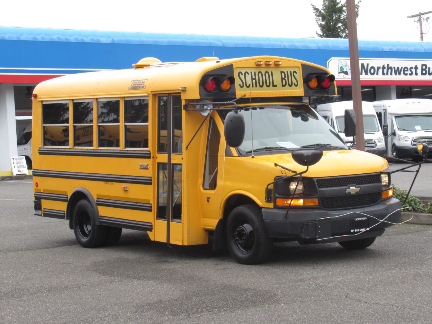 2009 Chevrolet Thomas 24 Passenger Type-A School Bus - B56571