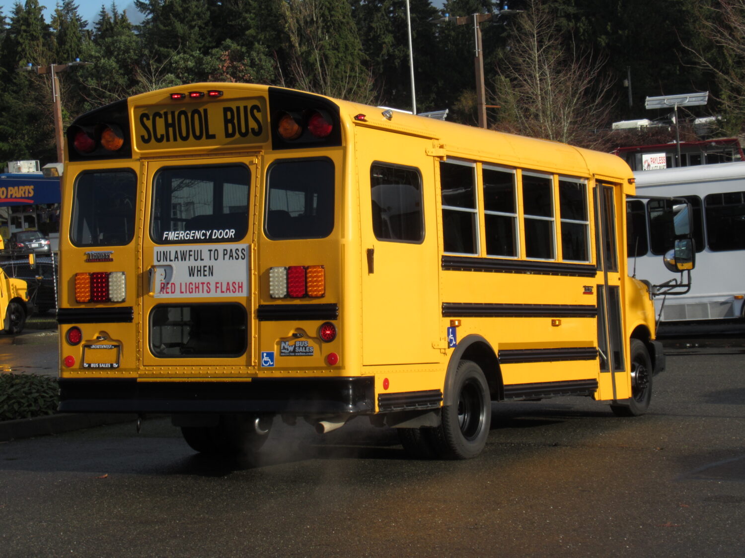 2012 Chevrolet Thomas 16+1 ADA Type-A School Bus - B92177 - Image 3