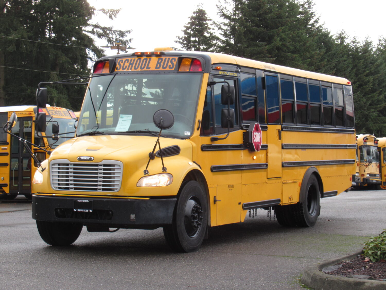 2008 Thomas C2 46 Passenger School Bus - B64657 - Image 2