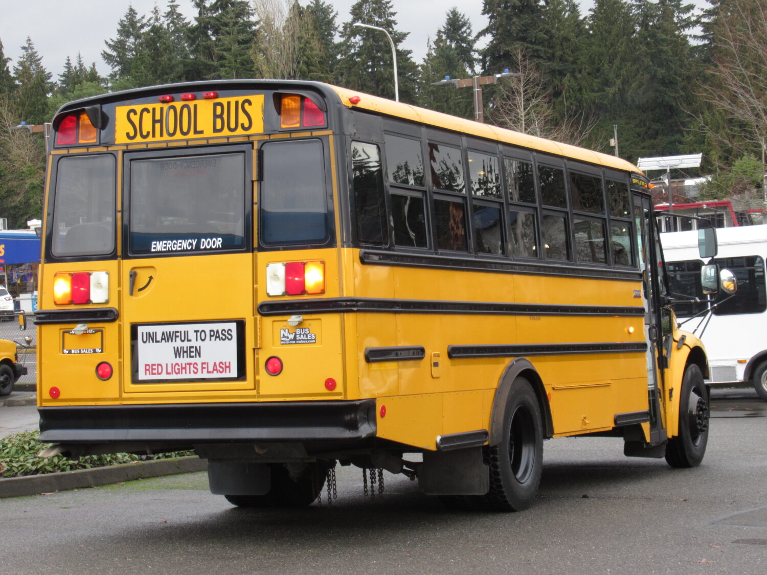 2008 Thomas C2 46 Passenger School Bus - B64657 - Image 3