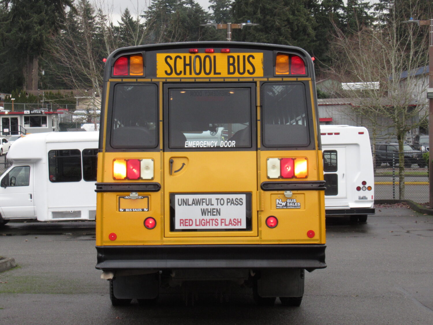 2008 Thomas C2 46 Passenger School Bus - B64657 - Image 11