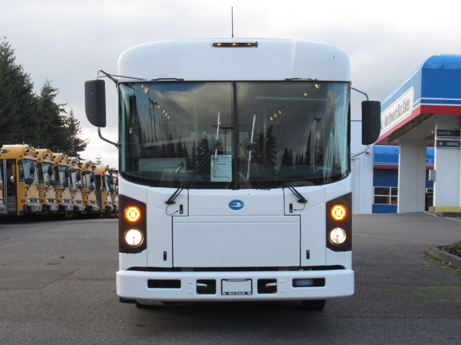 2012 Blue Bird All American 36 Passenger + Interior Luggage Commercial Bus - B84202 - Image 12