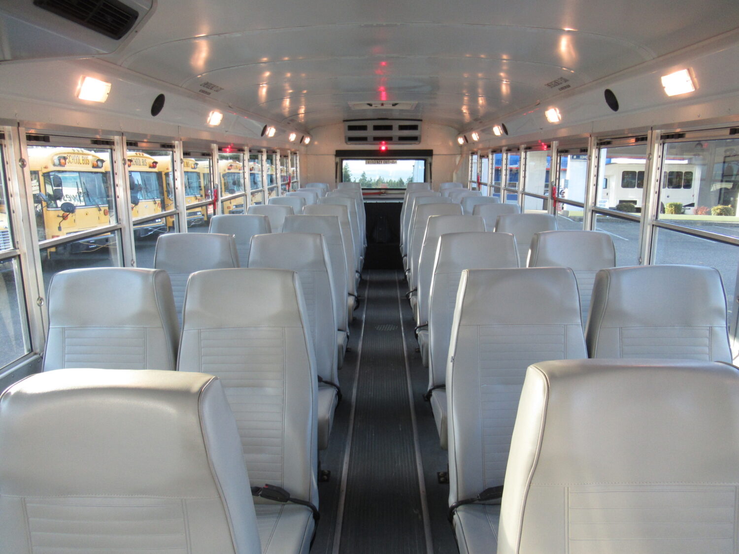 2012 Blue Bird All American 36 Passenger + Interior Luggage Commercial Bus - B84202 - Image 7