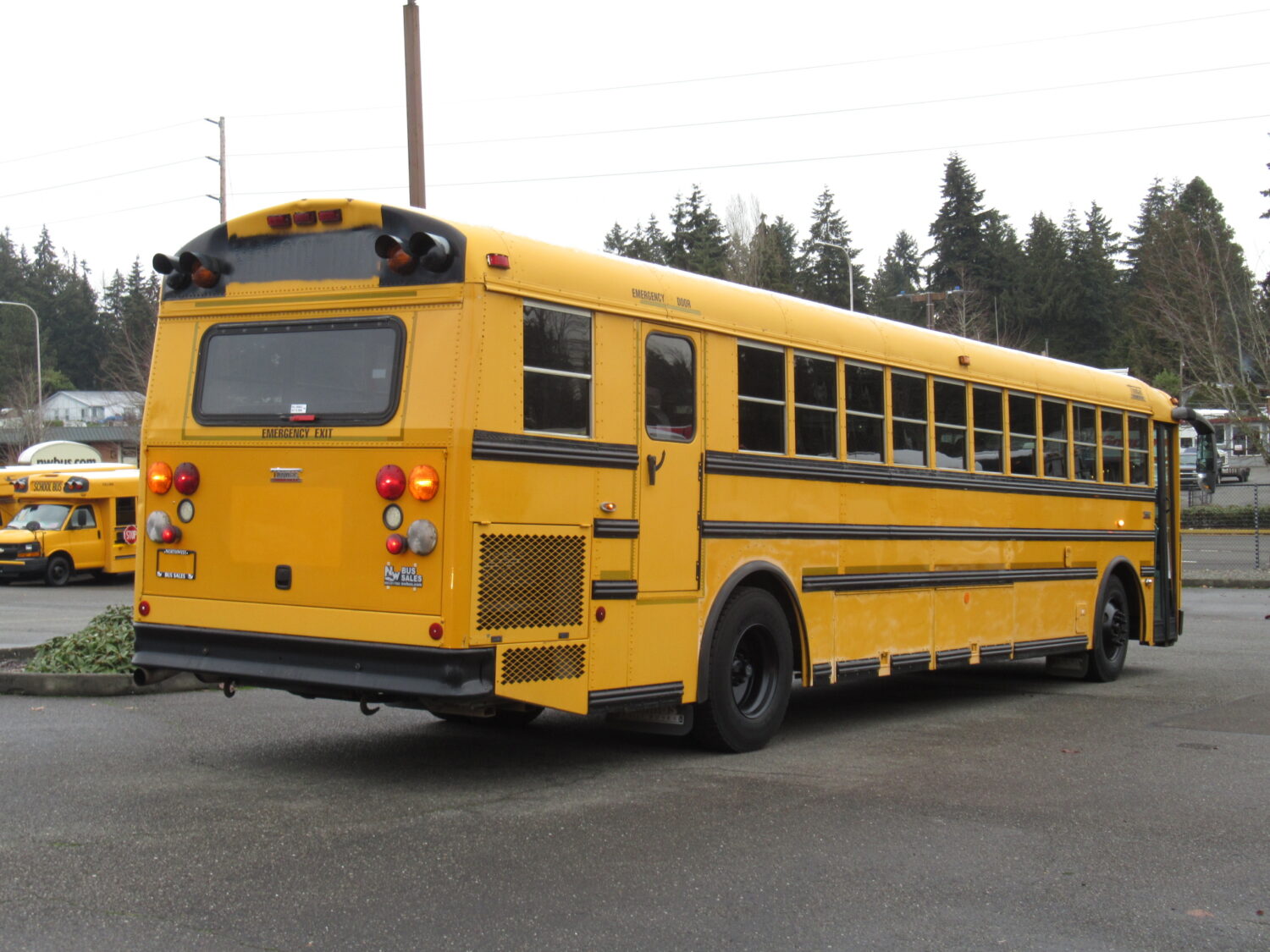 2005 Thomas HDX 78 Passenger School Bus - B56733 - Image 3