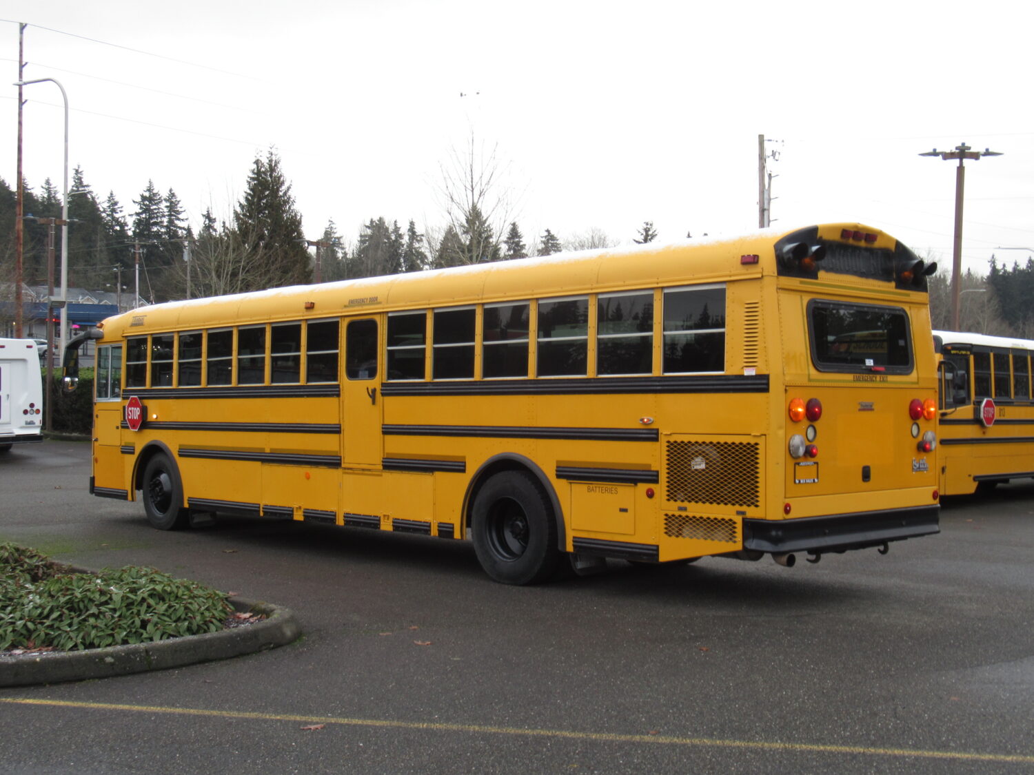 2005 Thomas HDX 78 Passenger School Bus - B56733 - Image 4