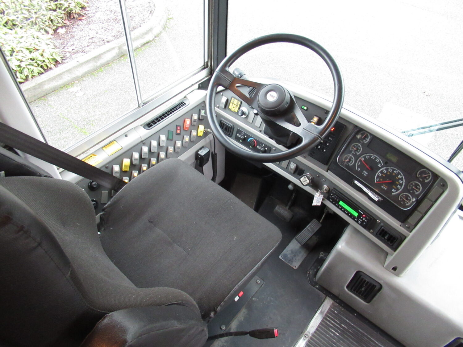 2005 Thomas HDX 78 Passenger School Bus - B56733 - Image 5