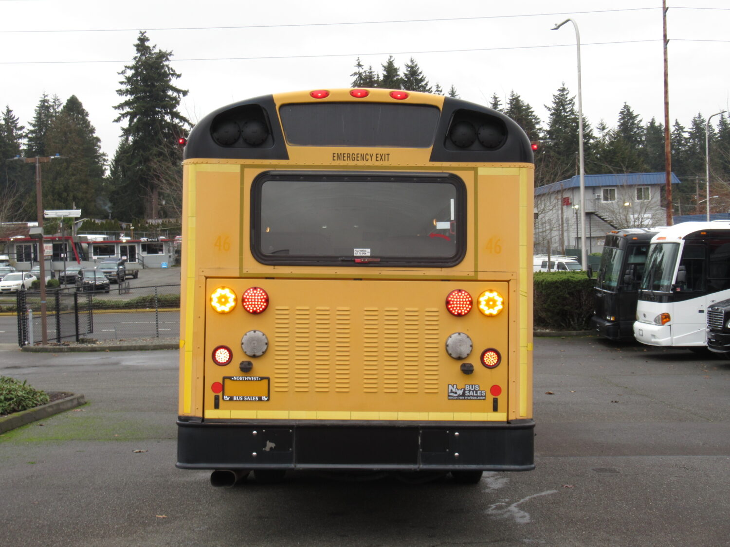 2009 International RE-300 78 Passenger School Bus - B47229 - Image 11