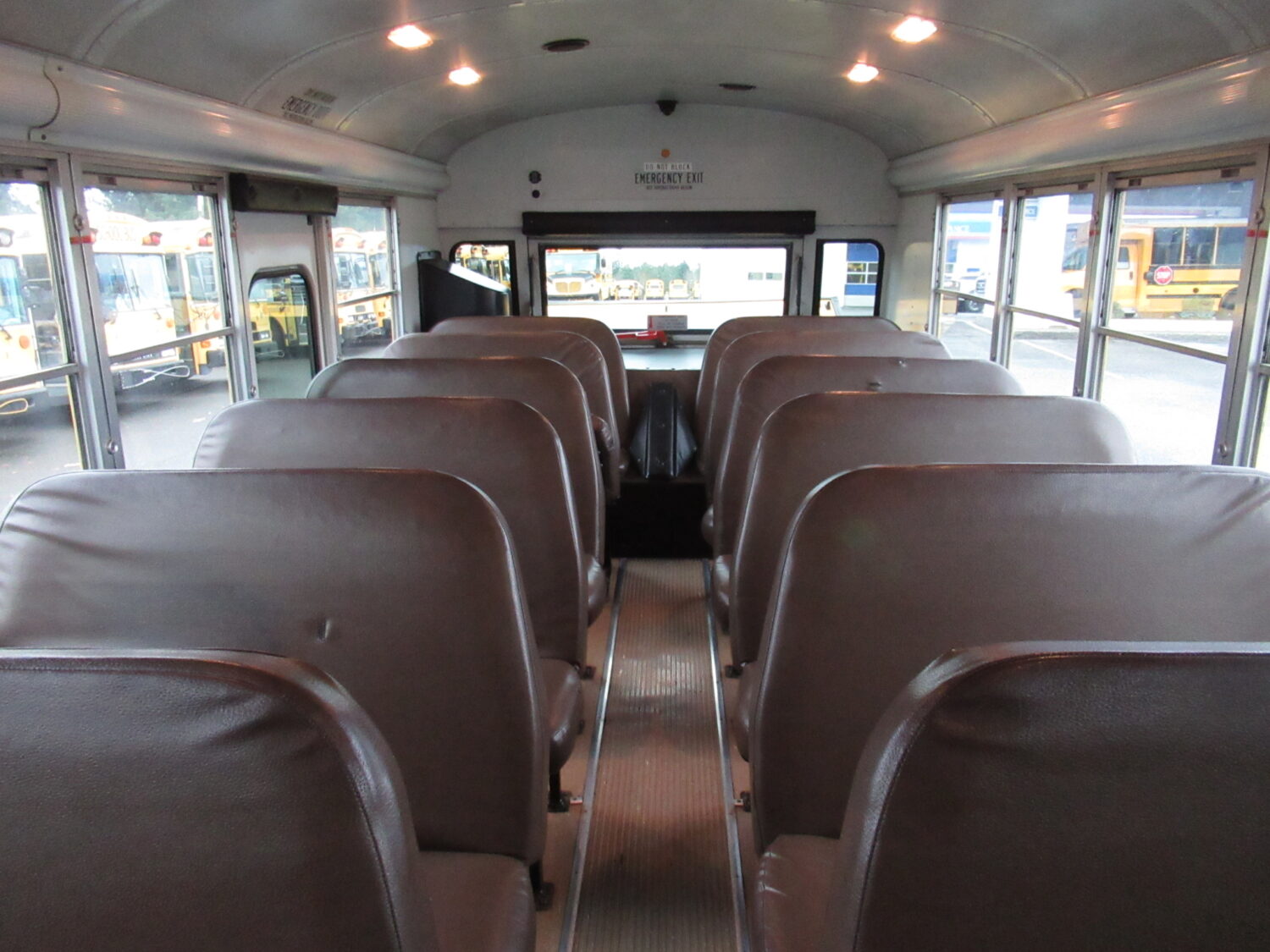 2006 Blue Bird All American 75 Passenger School Bus - B31724 - Image 7