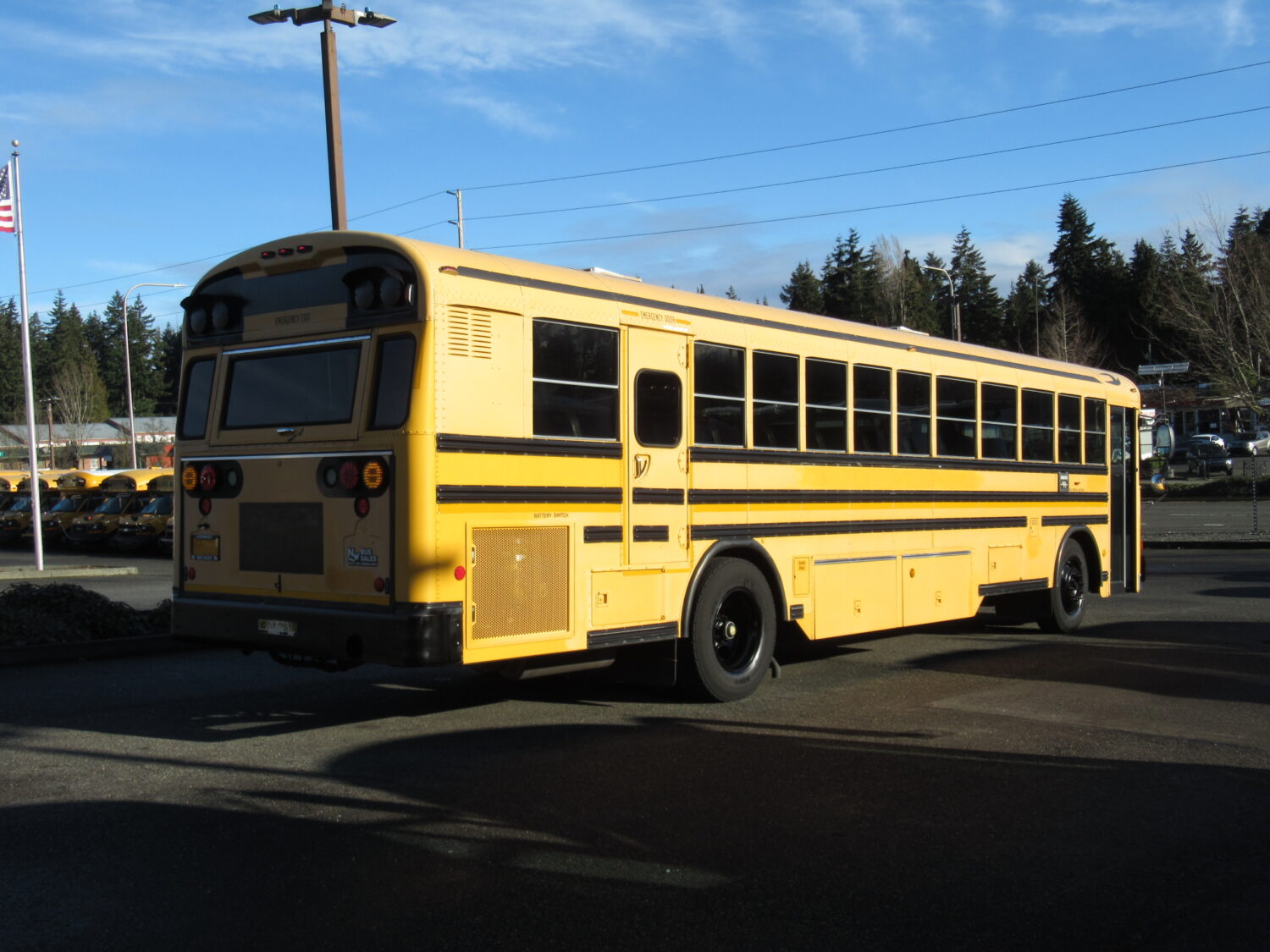 2006 Blue Bird All American 75 Passenger School Bus - B31726 - Image 3