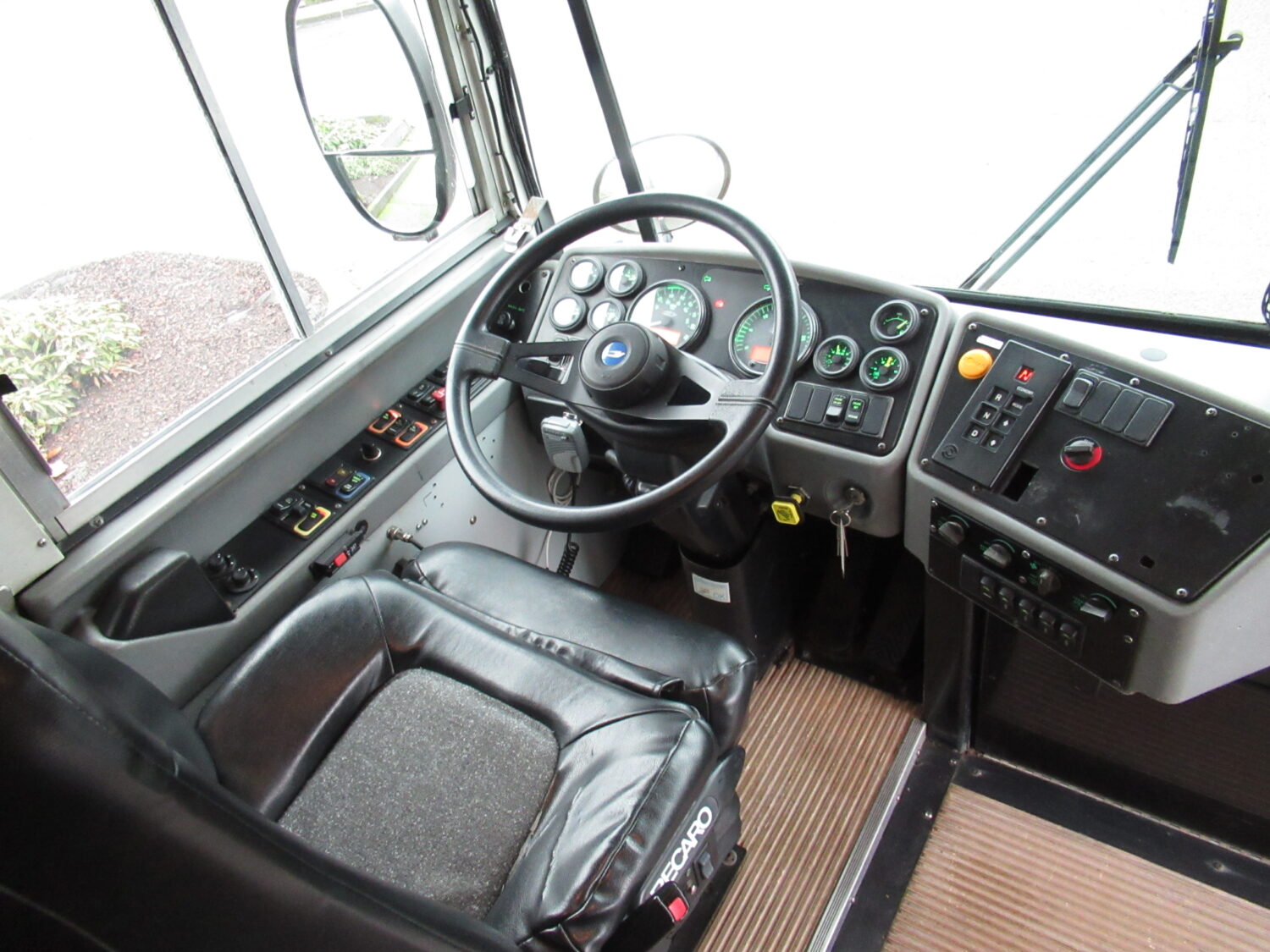 2006 Blue Bird All American 75 Passenger School Bus - B37808 - Image 5