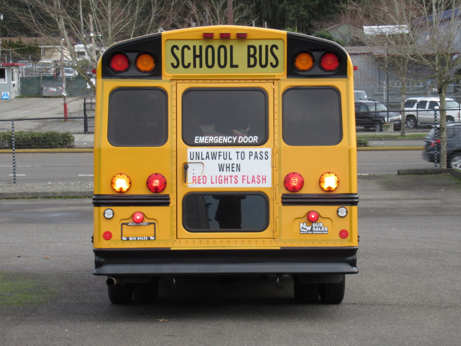 2009 Chevrolet Thomas 24 Passenger Type-A School Bus - B55526 - Image 11