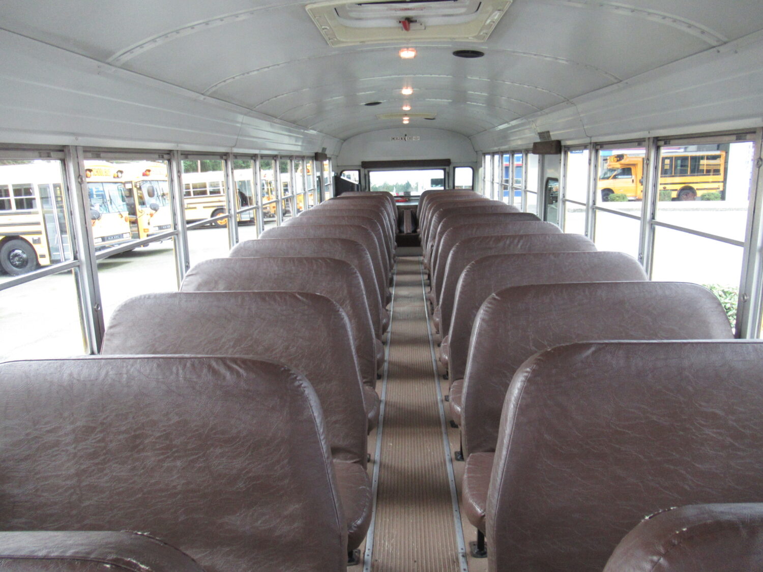 2002 Blue Bird All American 78 Passenger School Bus - B05522 - Image 6