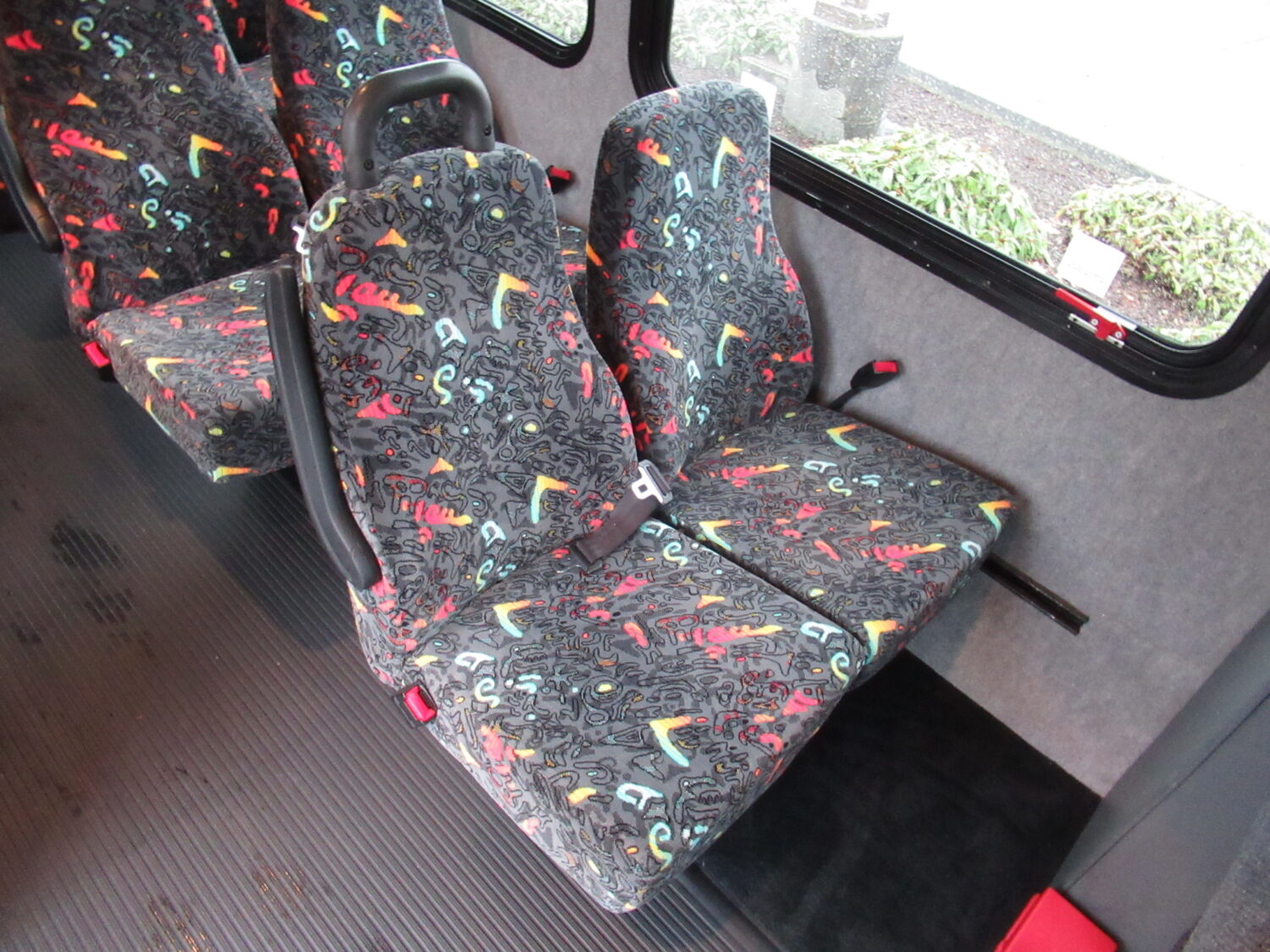 2010 Ford Ameritrans 19 Passenger + 2 Wheelchair Shuttle Bus - S34252 - Image 9