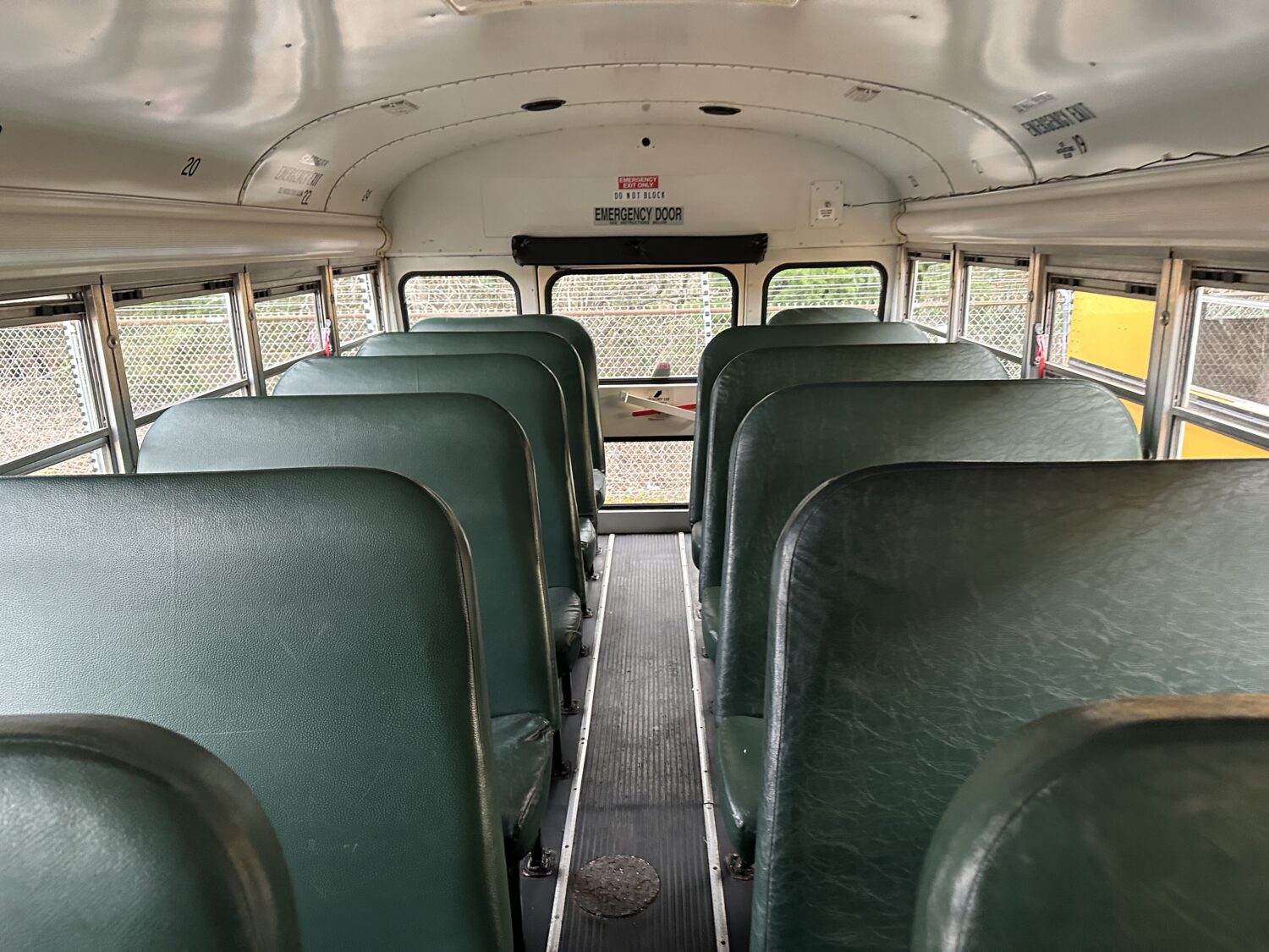 2010 Blue Bird Vision 71 Passenger School Bus - B67780 - Image 7