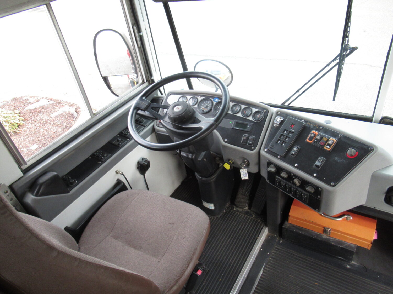 2005 Blue Bird All American 81 Passenger School Bus - B18623 - Image 5