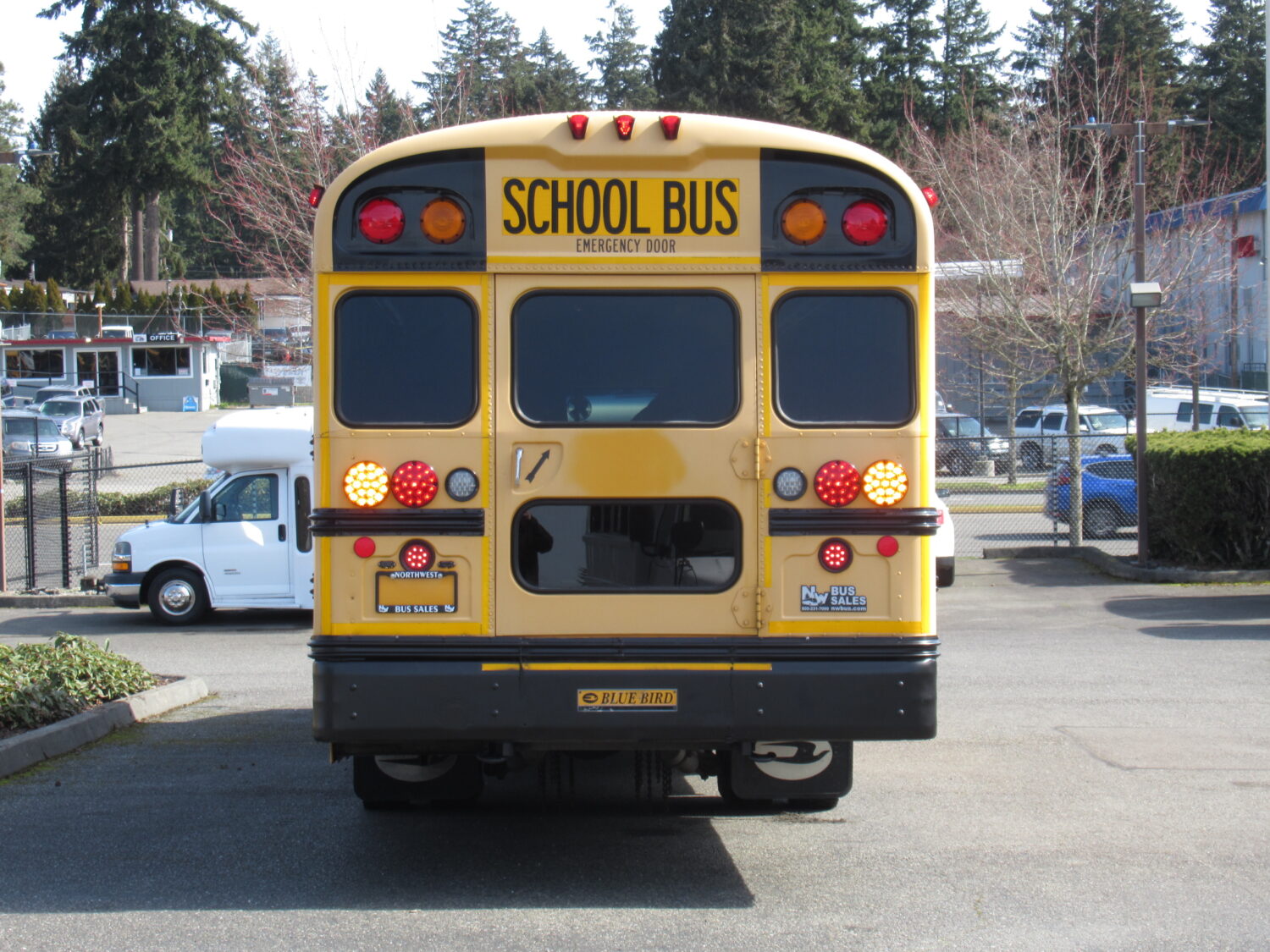 2009 Blue Bird Vision 74 Passenger School Bus - B59253 - Image 11