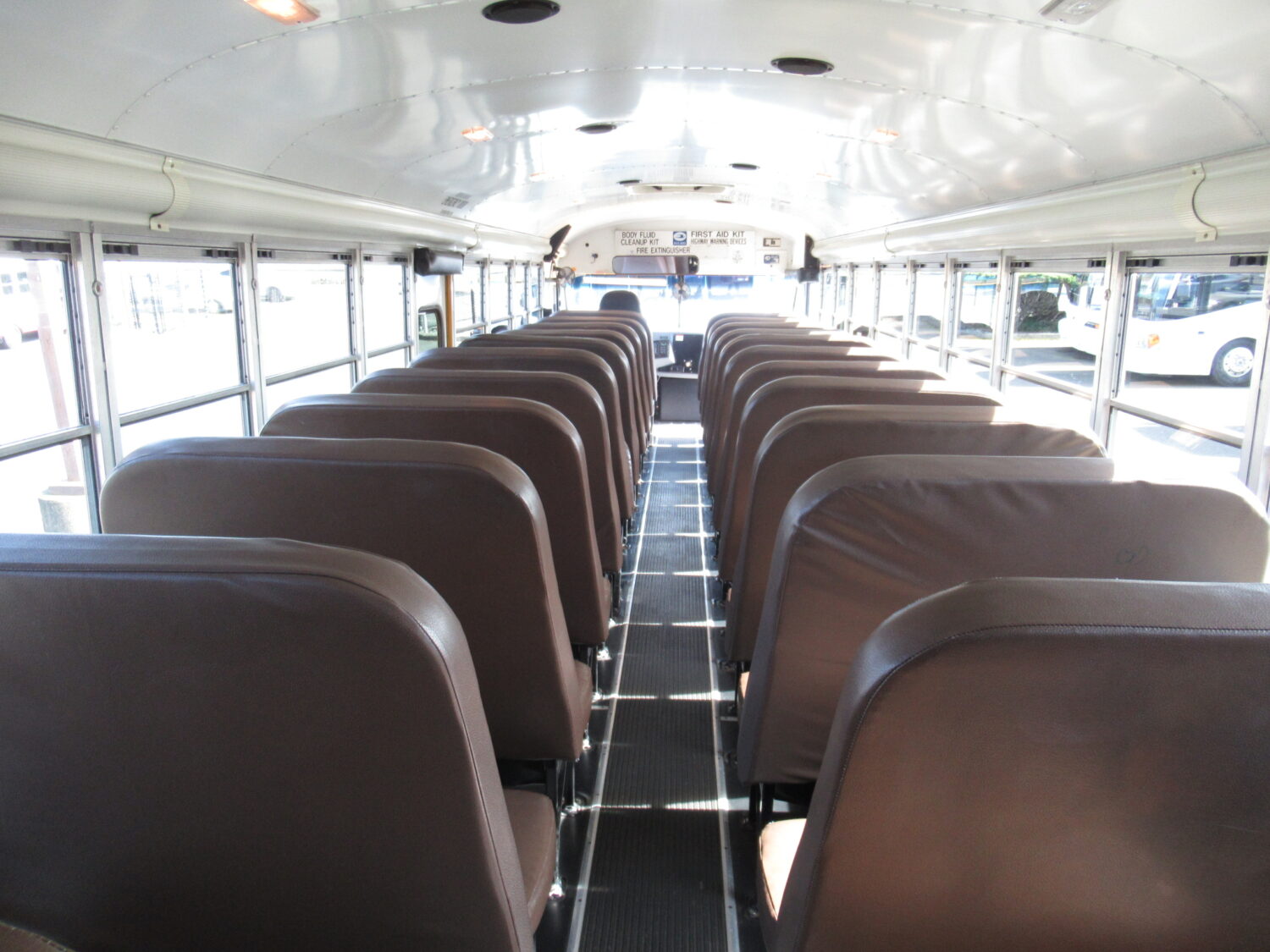 2009 Blue Bird Vision 74 Passenger School Bus - B59253 - Image 8