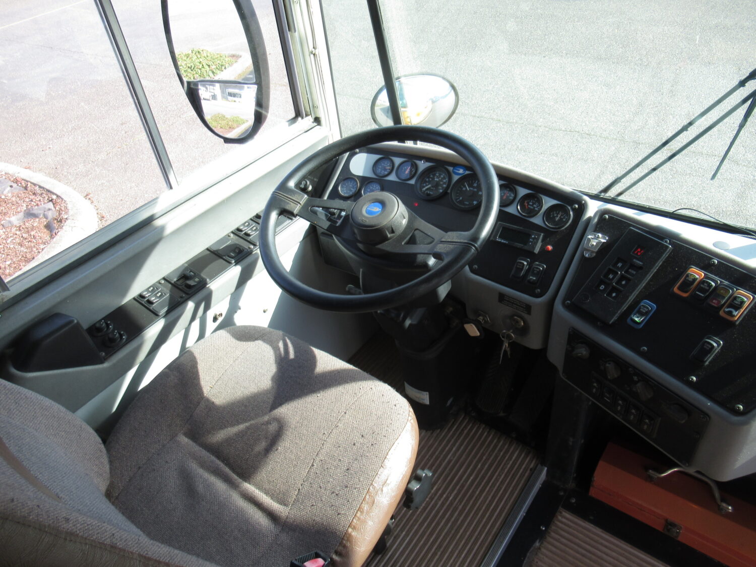 2005 Blue Bird All American 78 Passenger School Bus - B27119 - Image 5