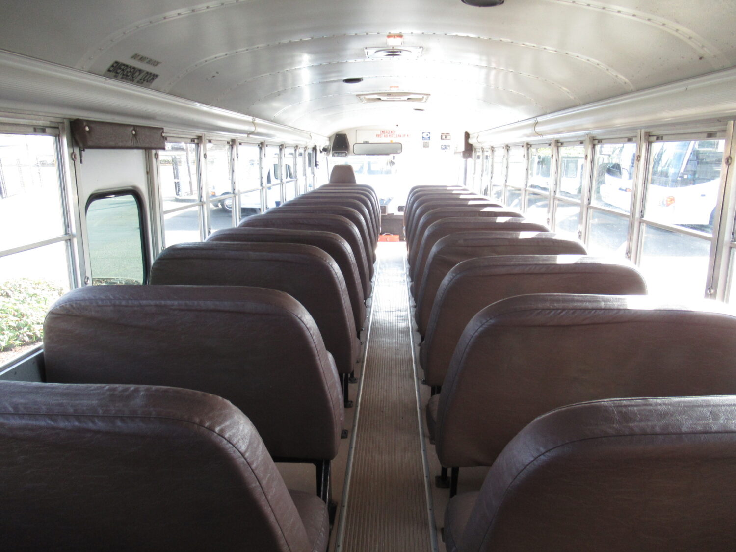 2005 Blue Bird All American 78 Passenger School Bus - B27119 - Image 8