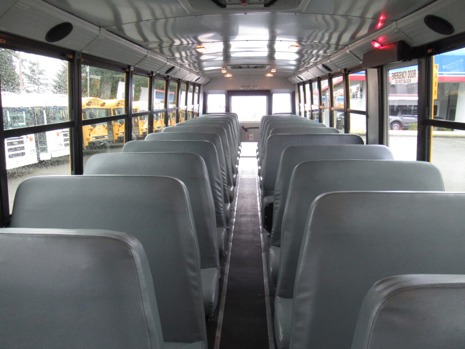 2015 Thomas Saf-T-Liner C2 71 Passenger School Bus - BG4973 - Image 6