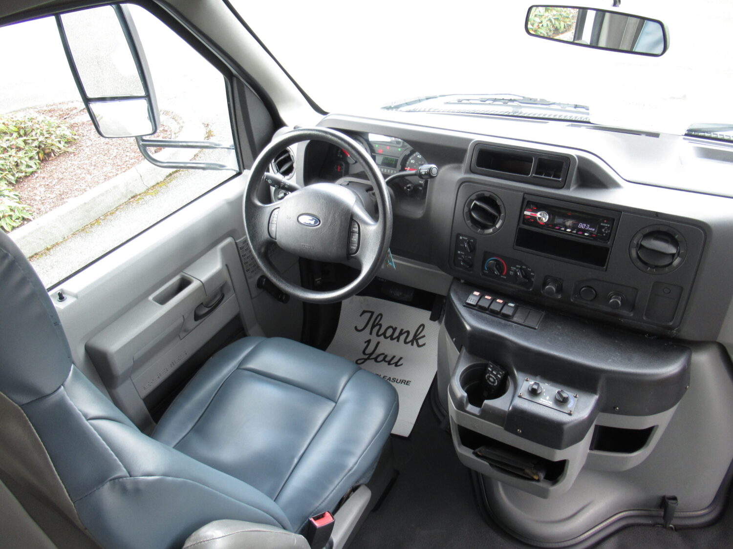 2012 Ford Elkhart ECII 12 Passenger + 2 Wheelchair Shuttle Bus - S21852 - Image 5