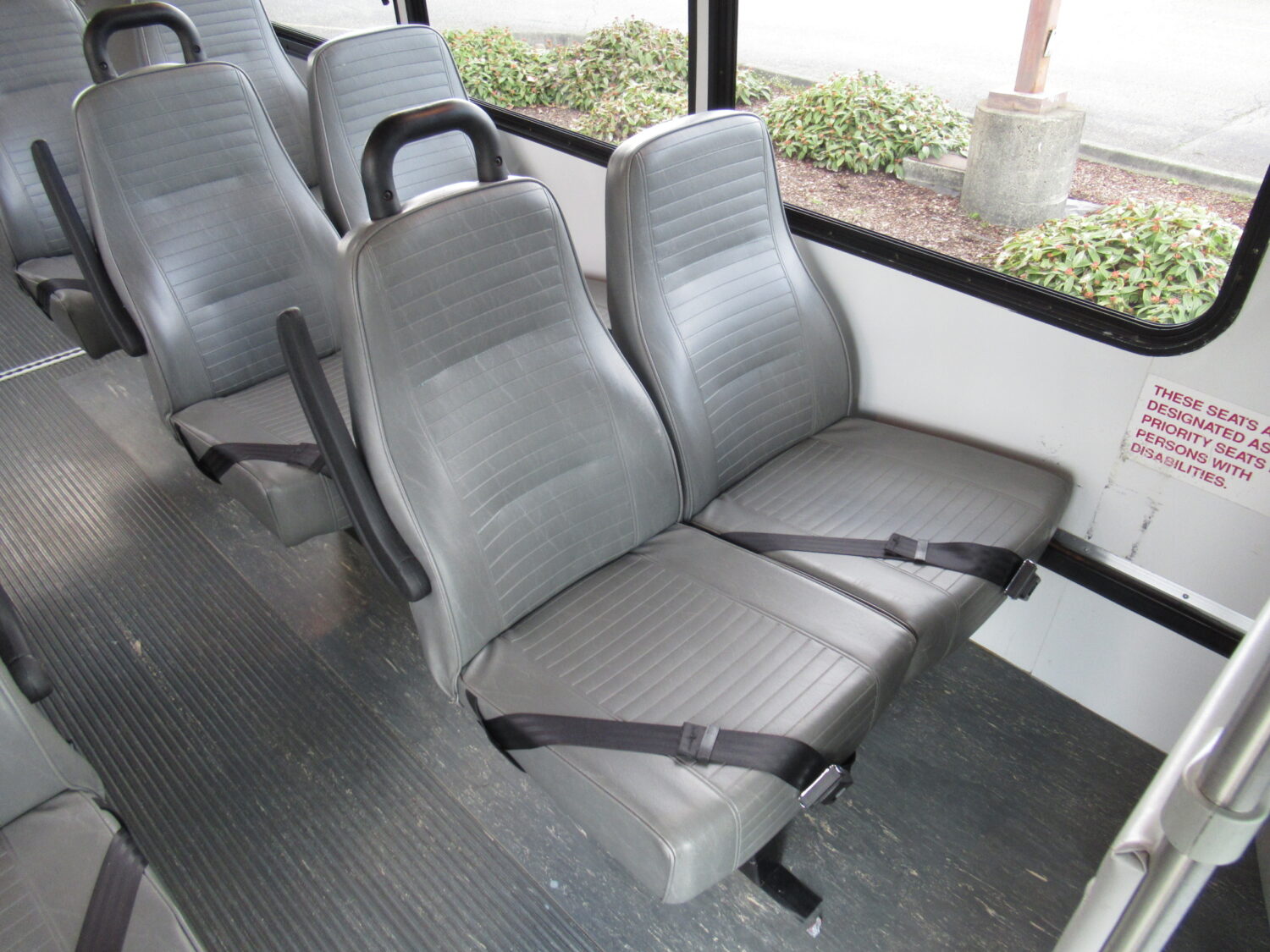 2012 Ford Elkhart ECII 12 Passenger + 2 Wheelchair Shuttle Bus - S21852 - Image 9