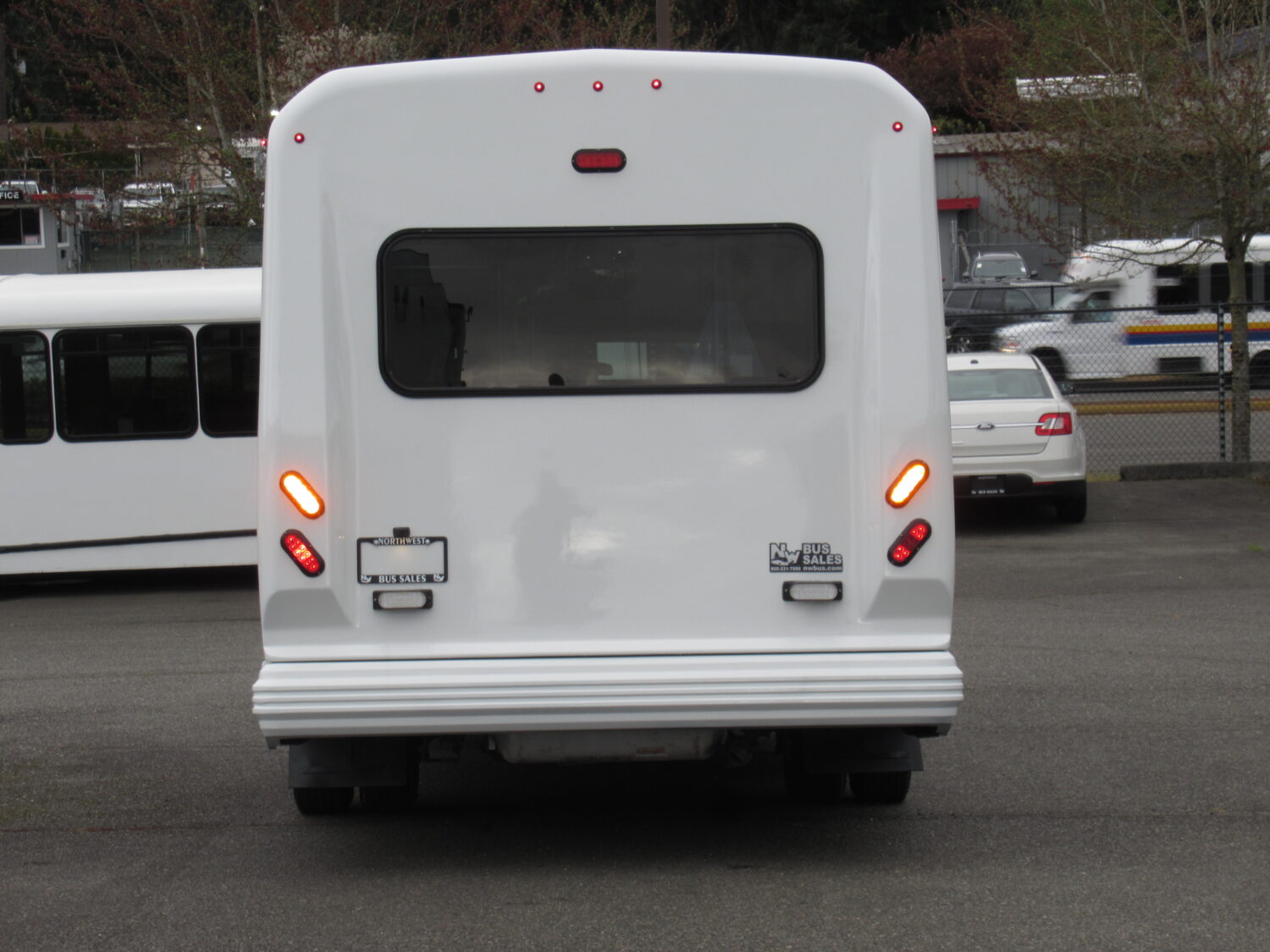 2019 Ford Eldorado Aerotech 14 + Interior Luggage Shuttle Bus - S11163 - Image 11