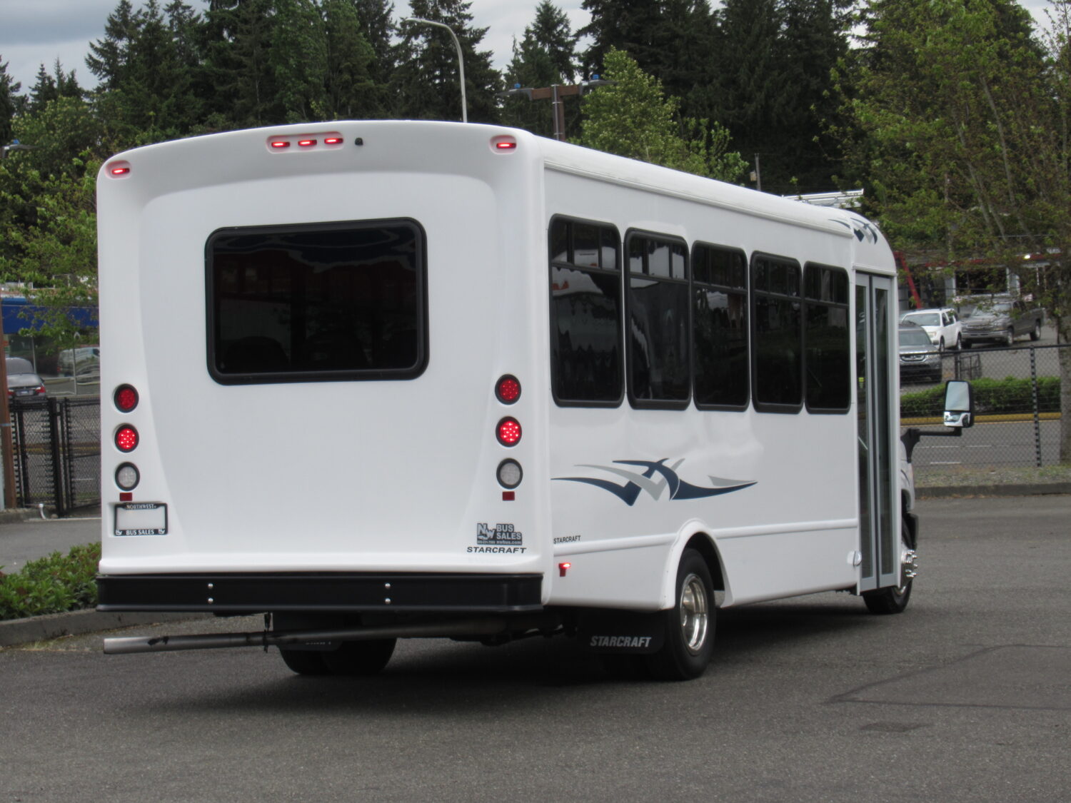 2019 Ford Starcraft Allstar 25 Passenger Shuttle Bus - S32167 - Image 3