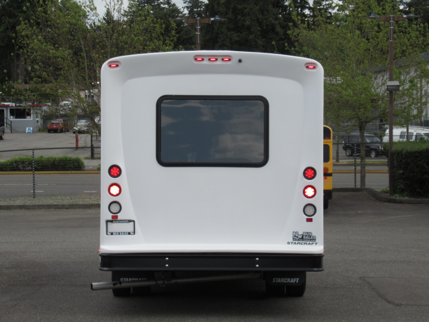 2019 Ford Starcraft Allstar 25 Passenger Shuttle Bus - S32167 - Image 11