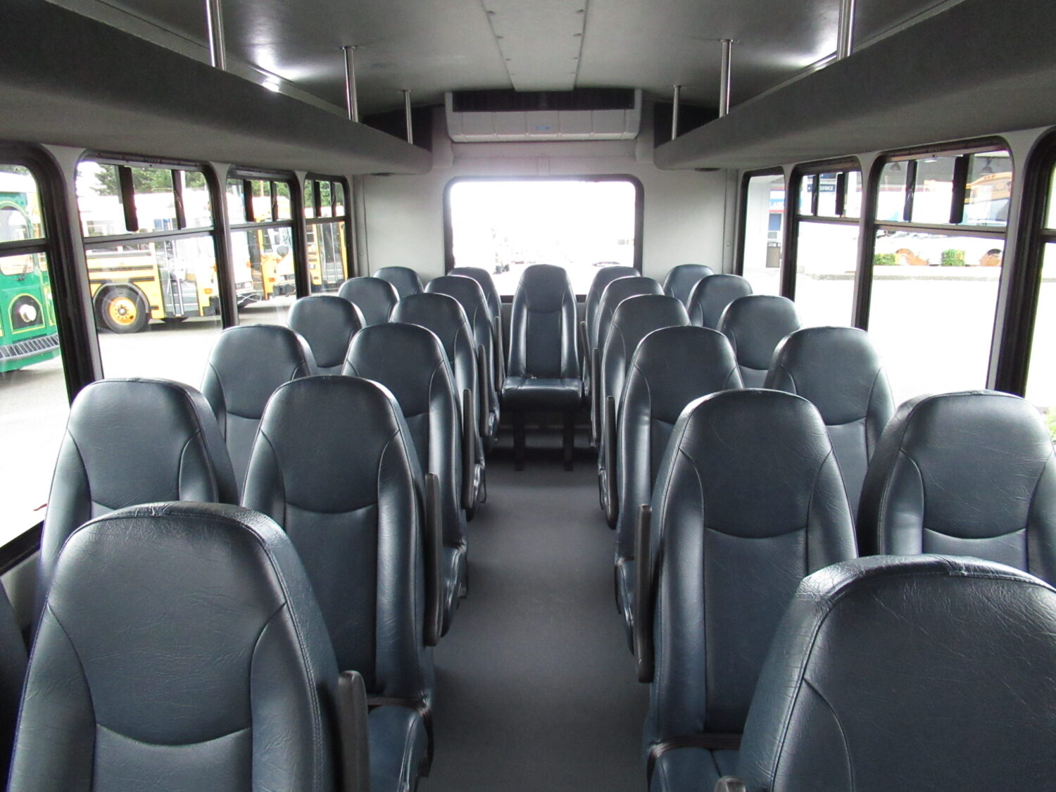 2019 Ford Starcraft Allstar 25 Passenger Shuttle Bus - S32167 - Image 6