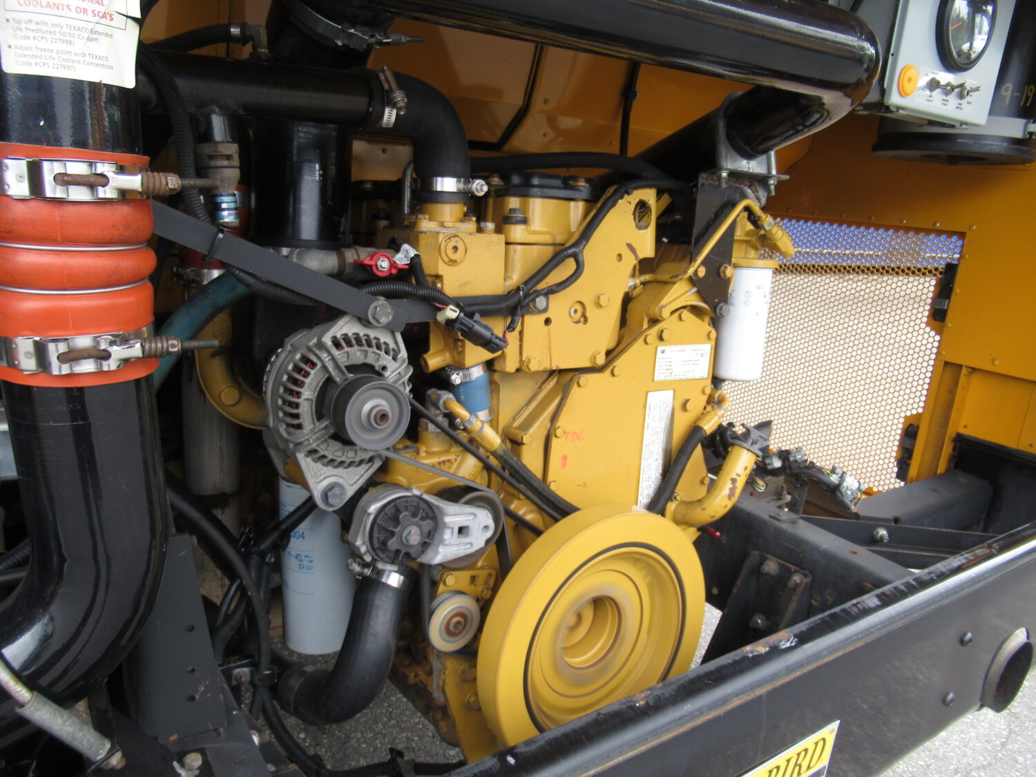 2006 Blue Bird All American 78 Passenger School Bus - B32504 - Image 12