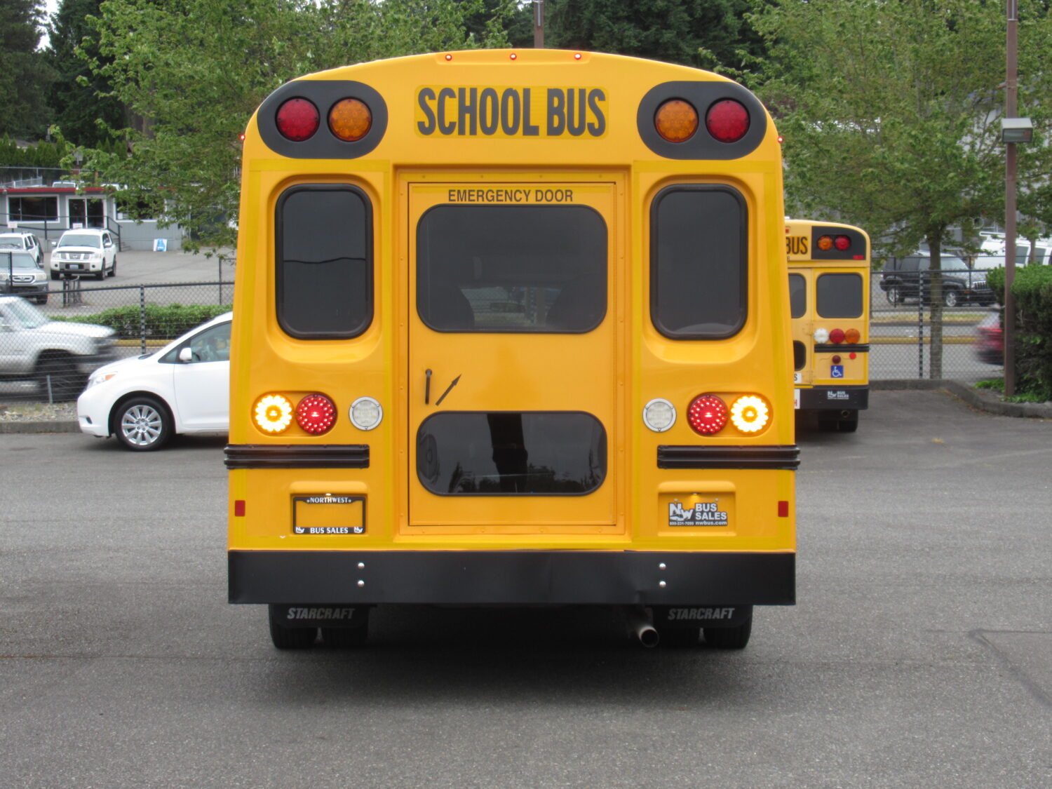 2016 Ford E-450 Stacraft Quest 30 Passenger School Bus - B03994 - Image 11