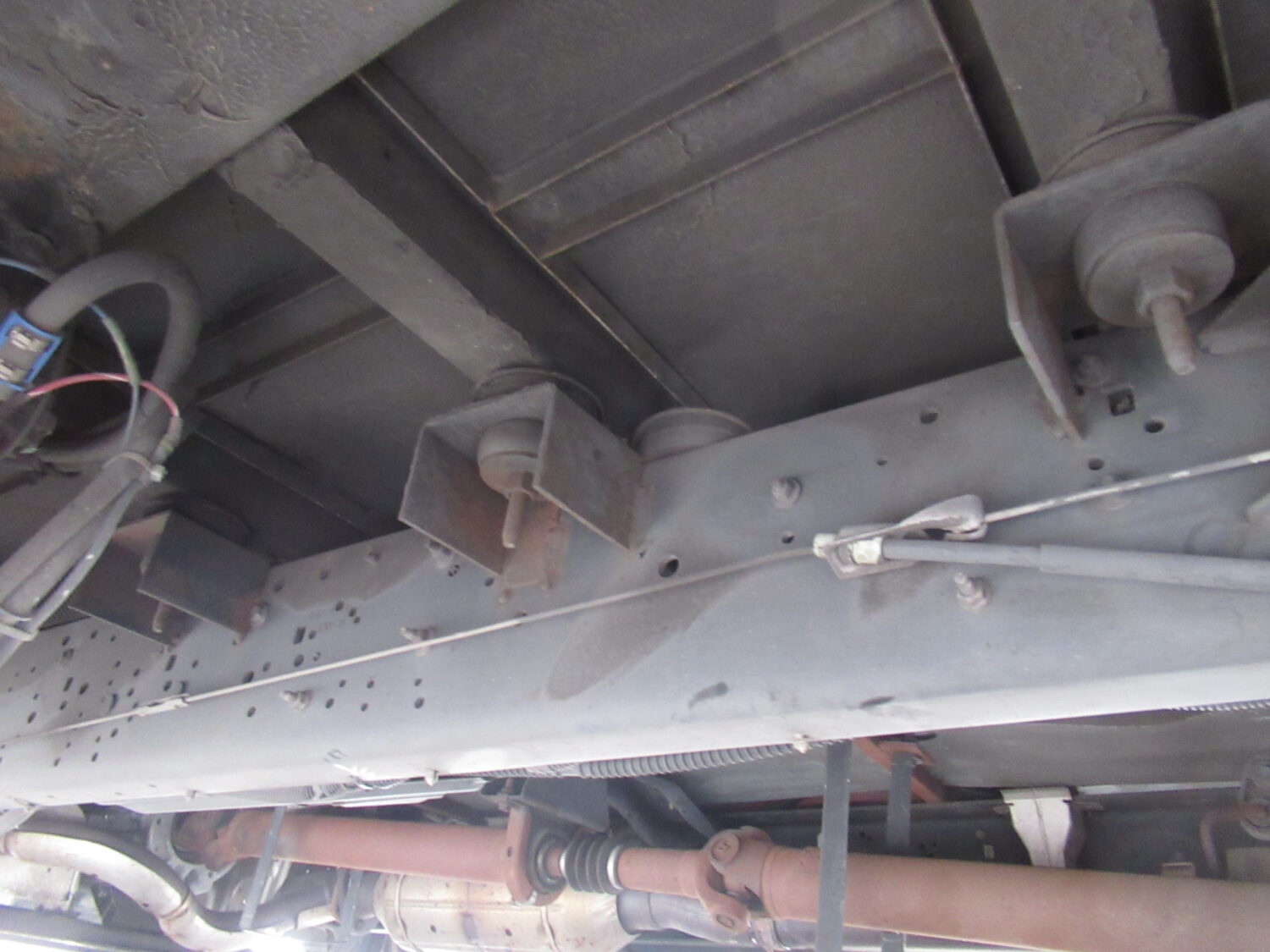 2015 Ford Starcraft Starquest 14 Passenger Shuttle Bus - S16015 - Image 10