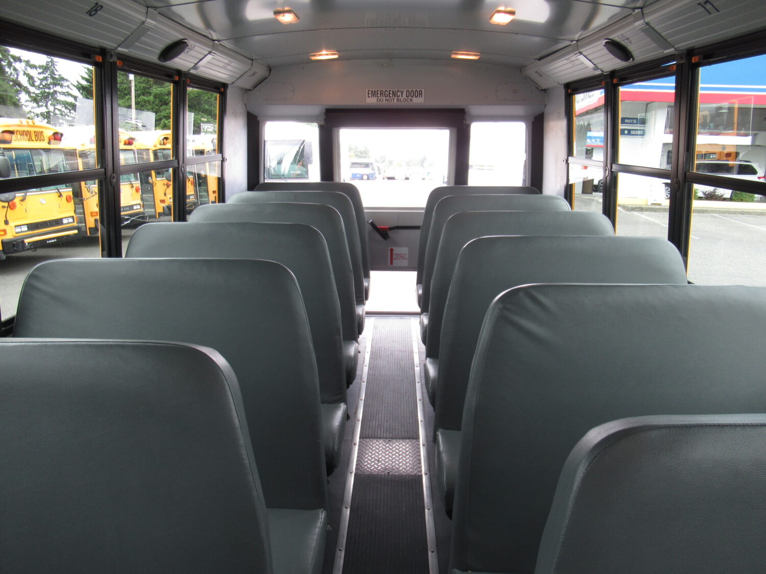 2016 Thomas Saf-T-Liner C2 72 Passenger School Bus - BJ0082 - Image 7