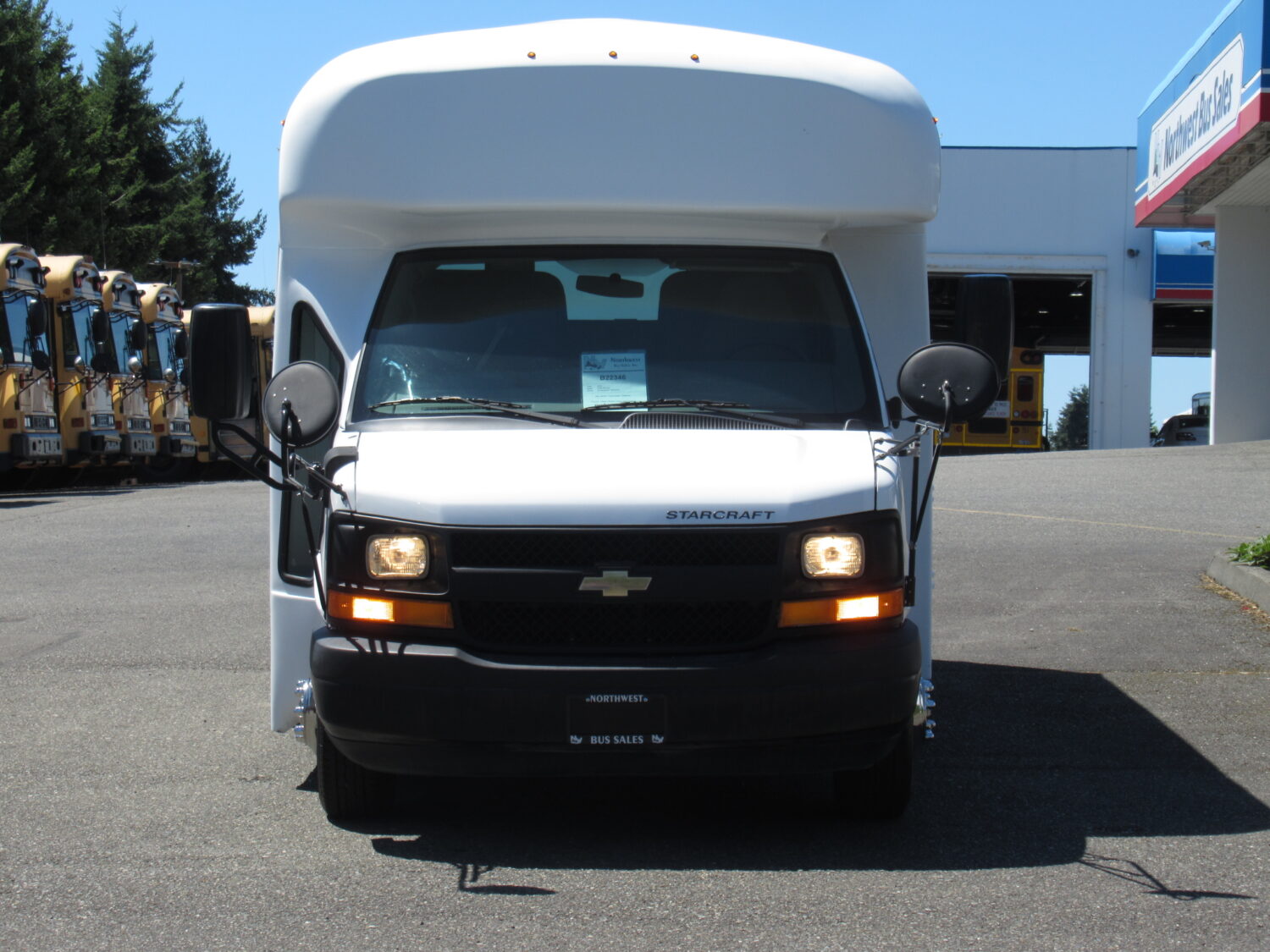 2014 Chevrolet Starcraft Prodigy 24 Passenger MFSAB - B22346 - Image 12