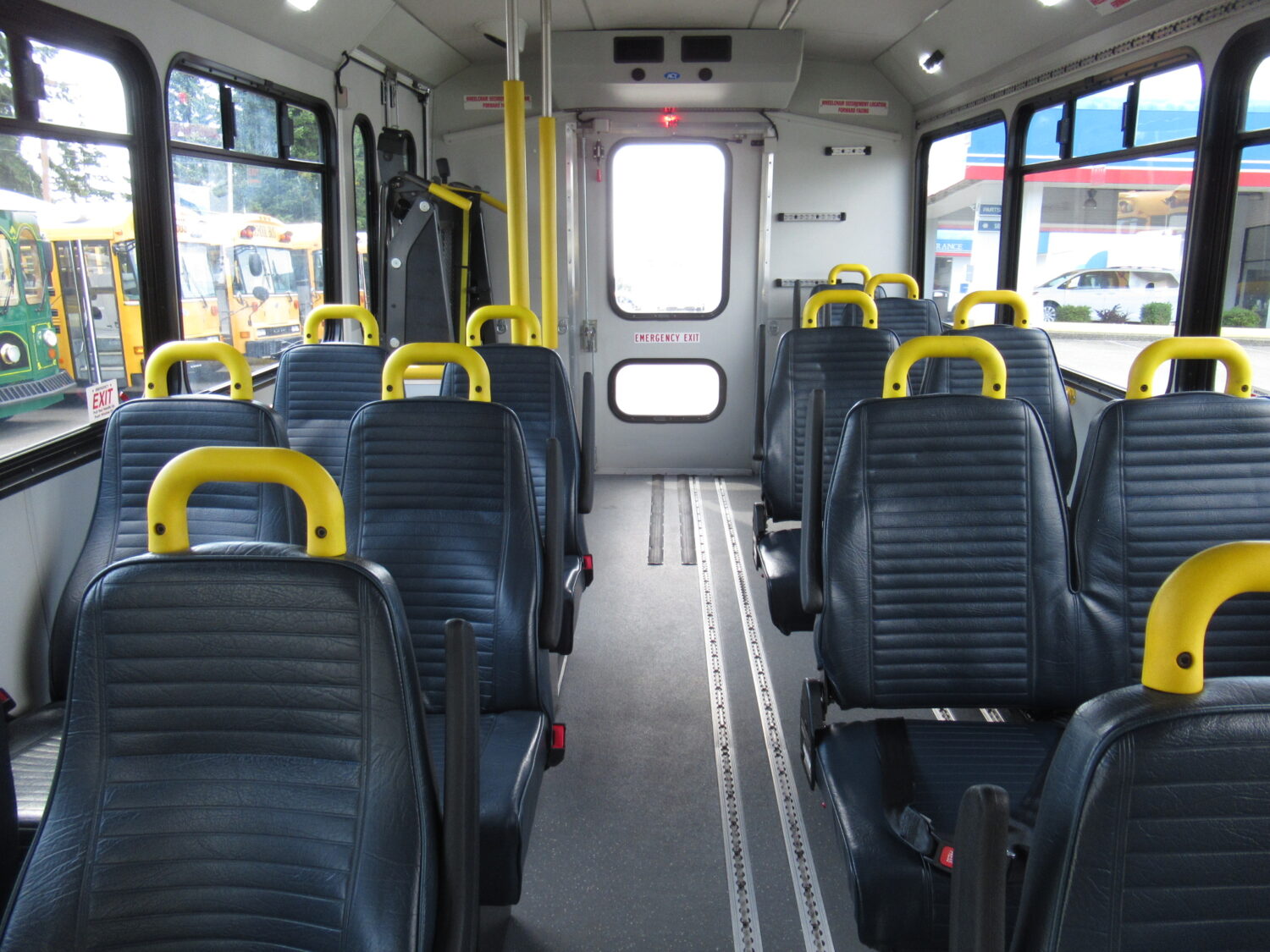 2016 Chevrolet Glaval Titan II 14 Passenger Shuttle Bus - S38327 - Image 6